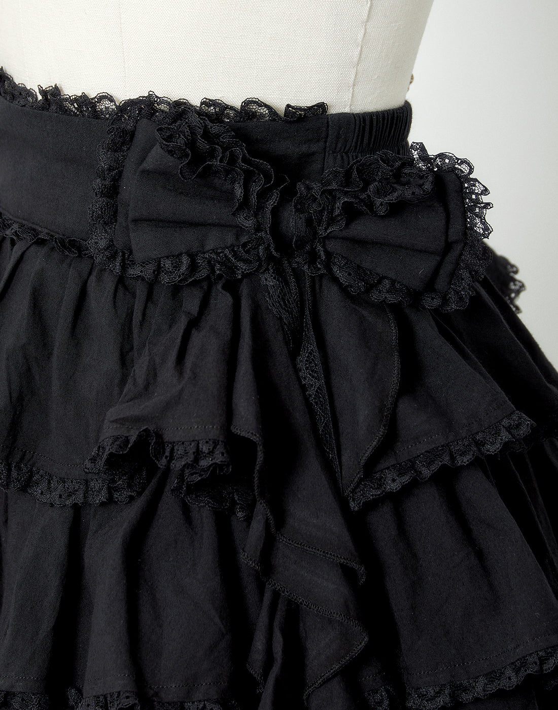 <Deliver in Late September> AVENCHUMU Ruffle frill ribbon tiered skirt
