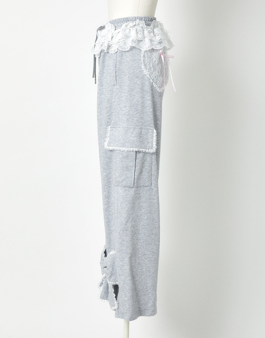 <Deliver in Late September> AVENCHUMU Tutu lace sweat ribbon pants