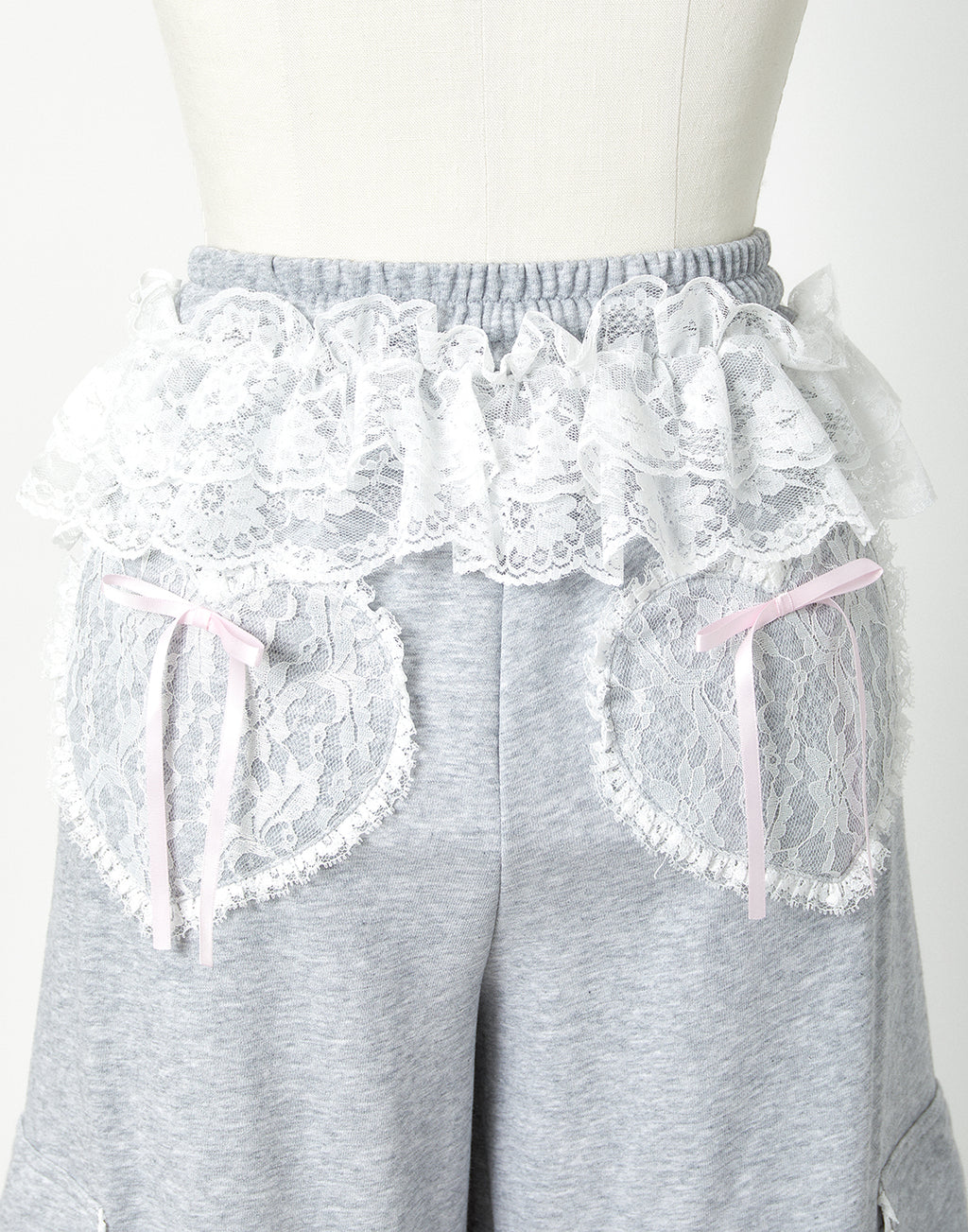 <Deliver in Late September> AVENCHUMU Tutu lace sweat ribbon pants
