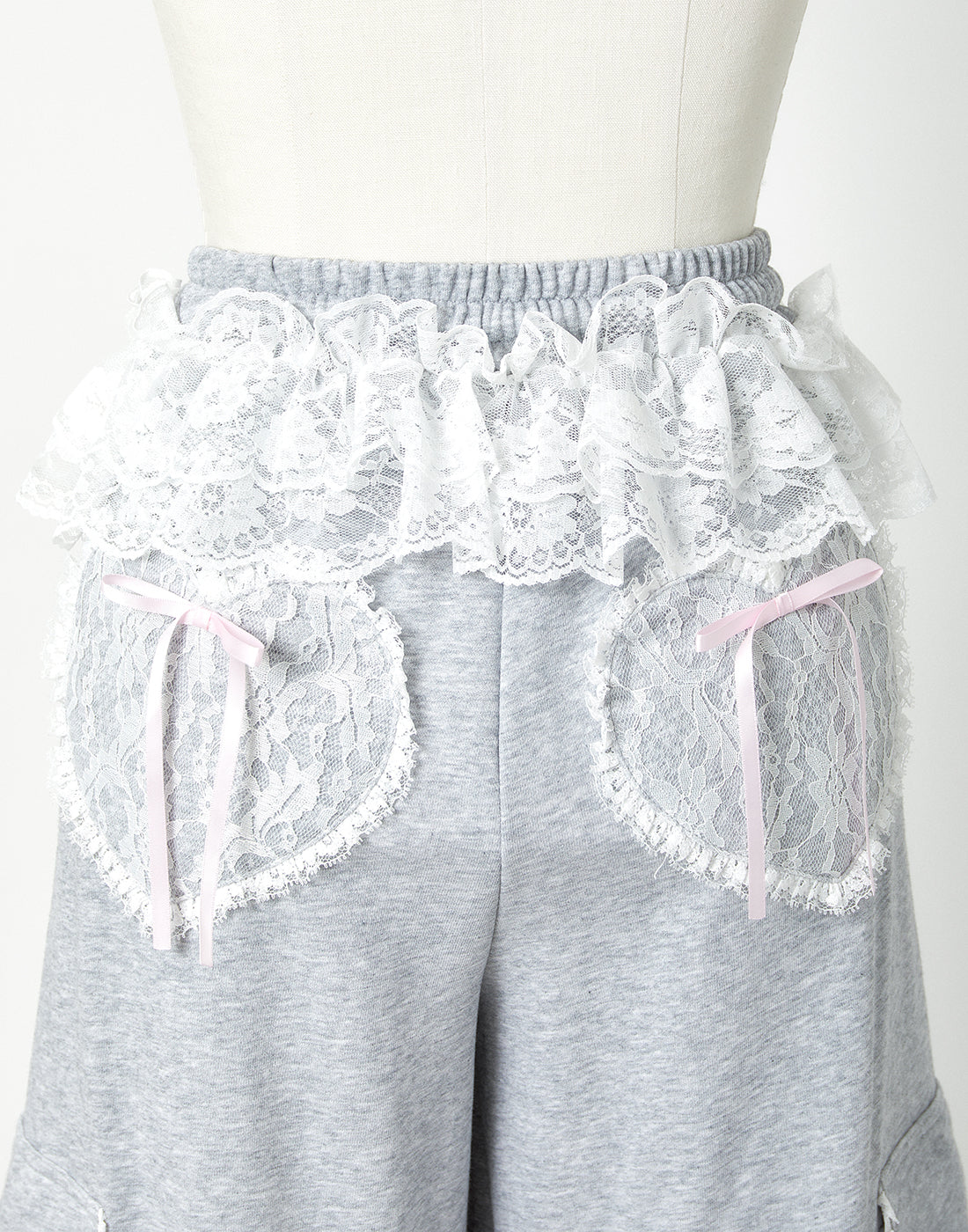<Deliver in Late September> AVENCHUMU Tutu lace sweat ribbon pants
