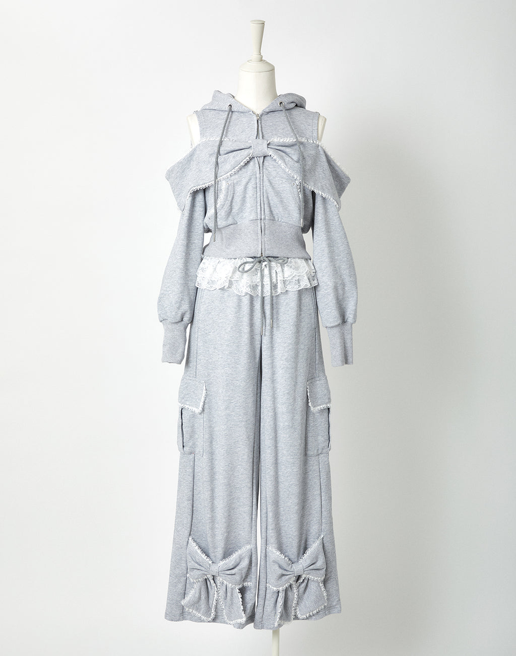 <Deliver in Late September> AVENCHUMU Tutu lace sweat ribbon pants