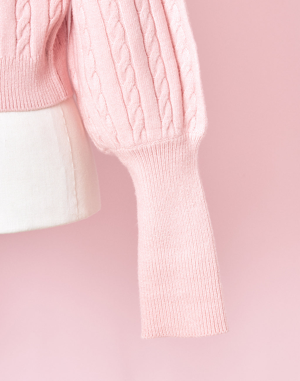 <Deliver In November> Lolime Heart Hole Knit Cardigan