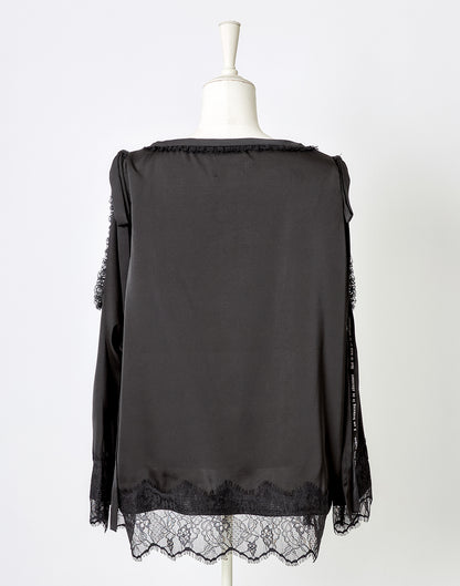(Deliver In Late October) AVENCHUMU Open shoulder ribbon printed satin top