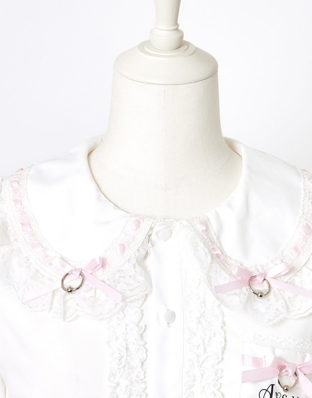 (Deliver In Late October) AVENCHUMU Frills & ribbons cross tie puff blouse