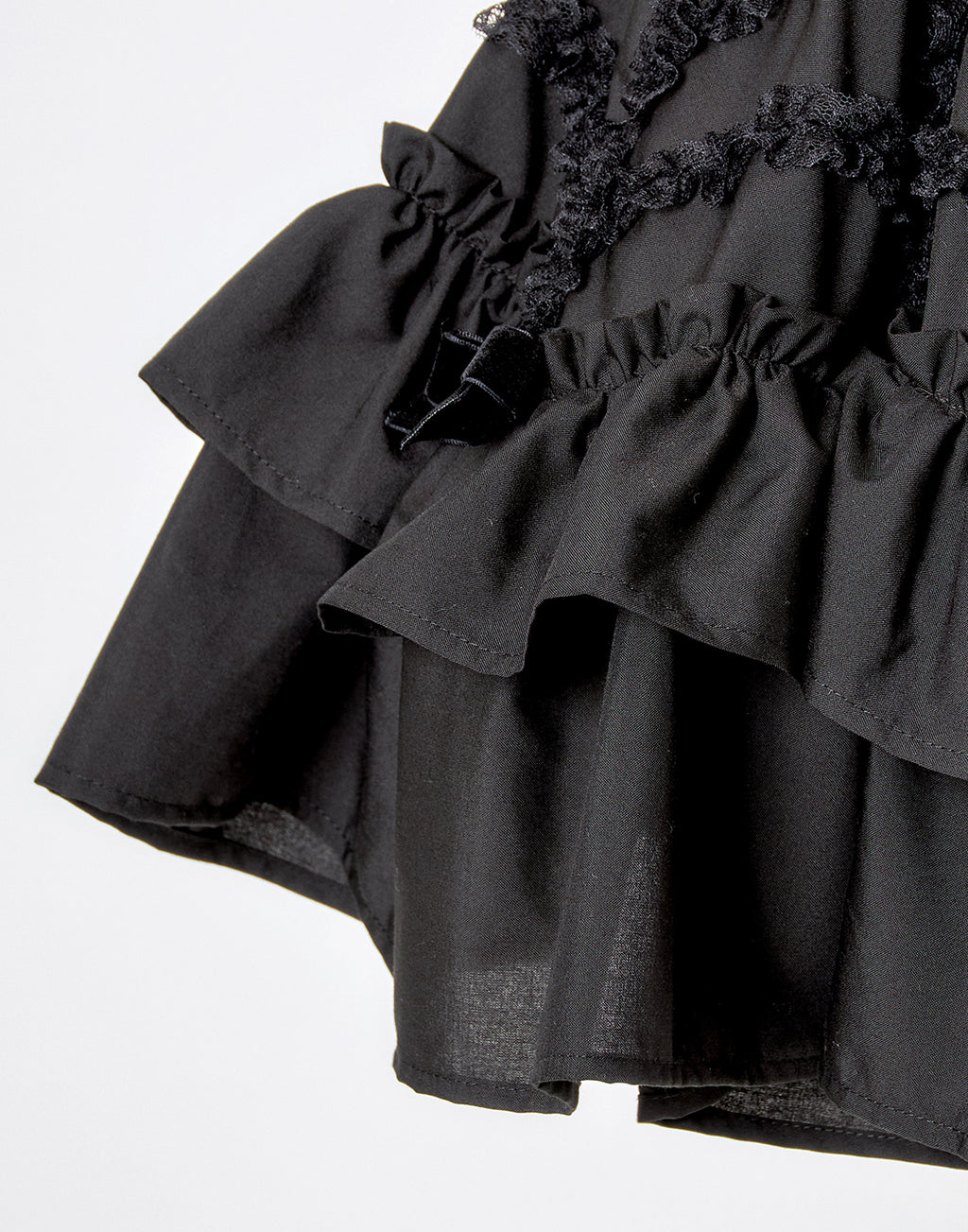 (Deliver In Late October) AVENCHUMU Lace spider frill & ribbon skirt