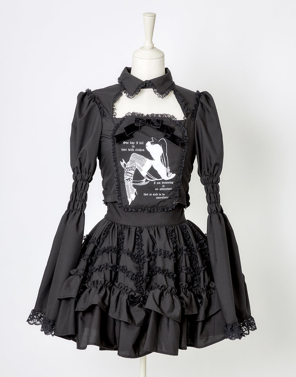 (Deliver In Late October) AVENCHUMU Lace spider frill & ribbon skirt
