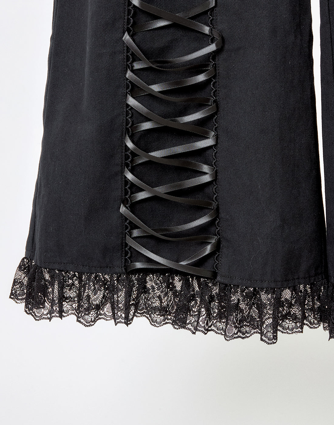 (Deliver In Late October) AVENCHUMU Heart studs pocket lace up pants