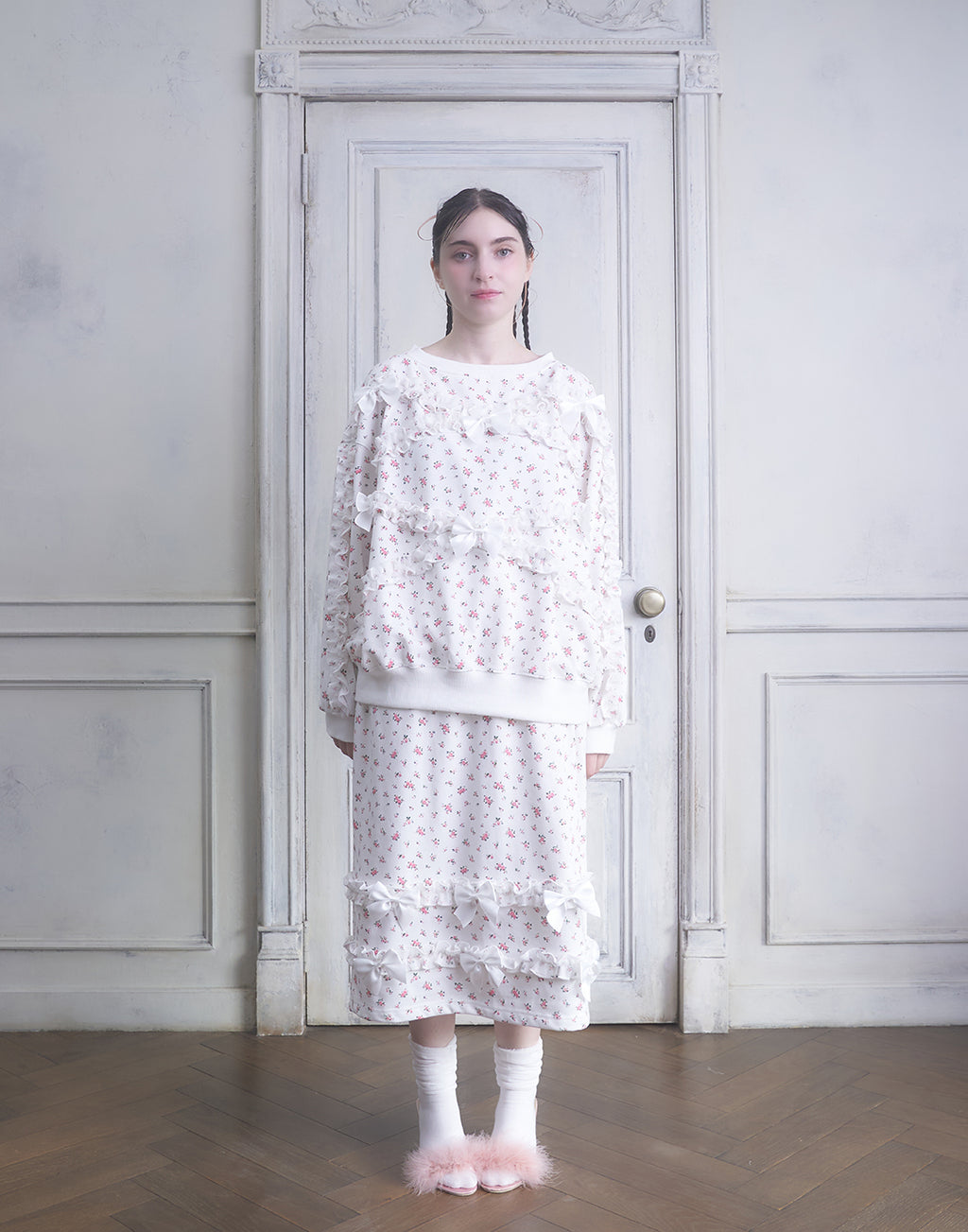 <Deliver In November> Lolime frilly tiny floral Sweat Shirt