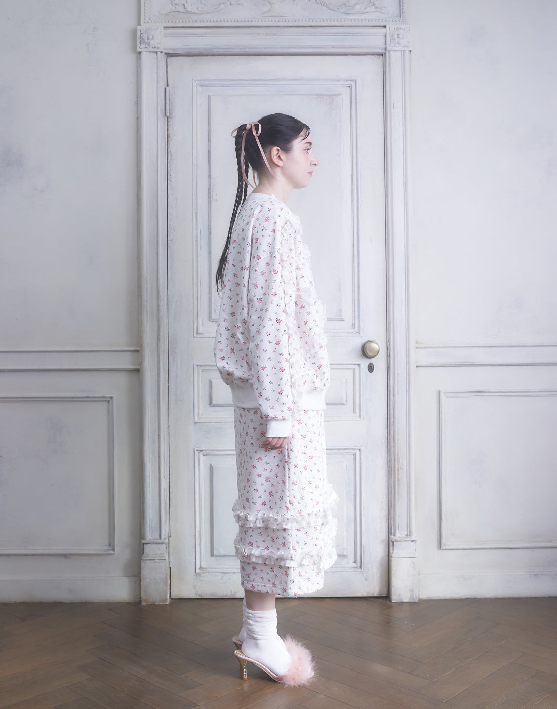 <Deliver In November> Lolime frilly tiny floral Sweat Shirt