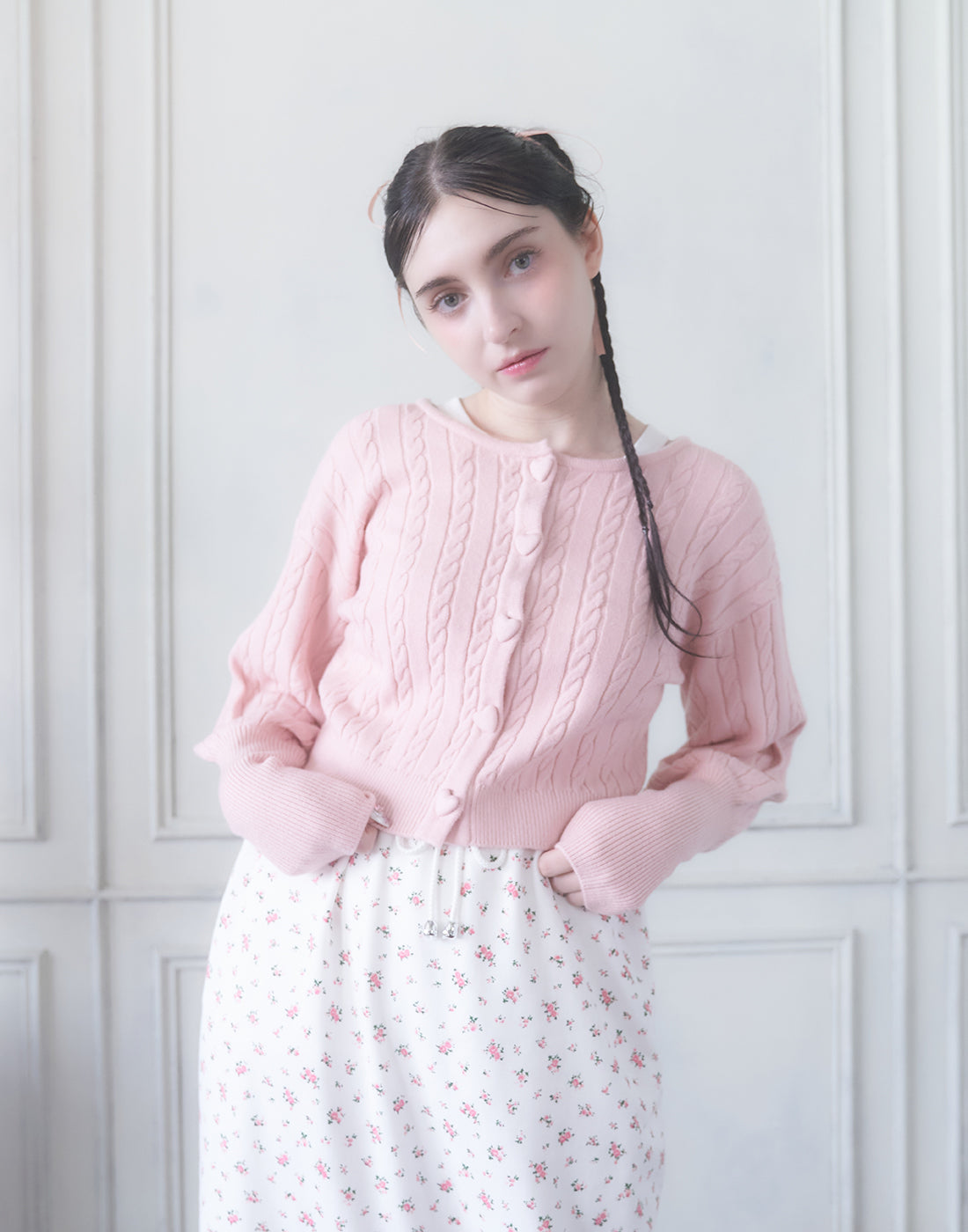 <Deliver In November> Lolime Heart Hole Knit Cardigan