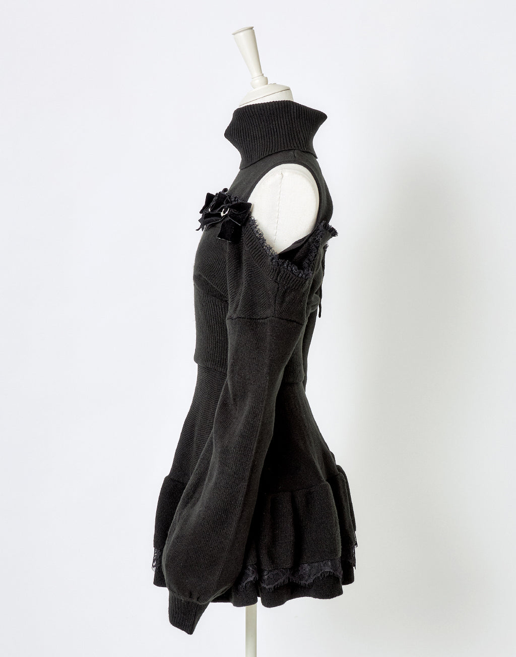 AVENCHUMU Piercing Ribbon open shoulder one piece