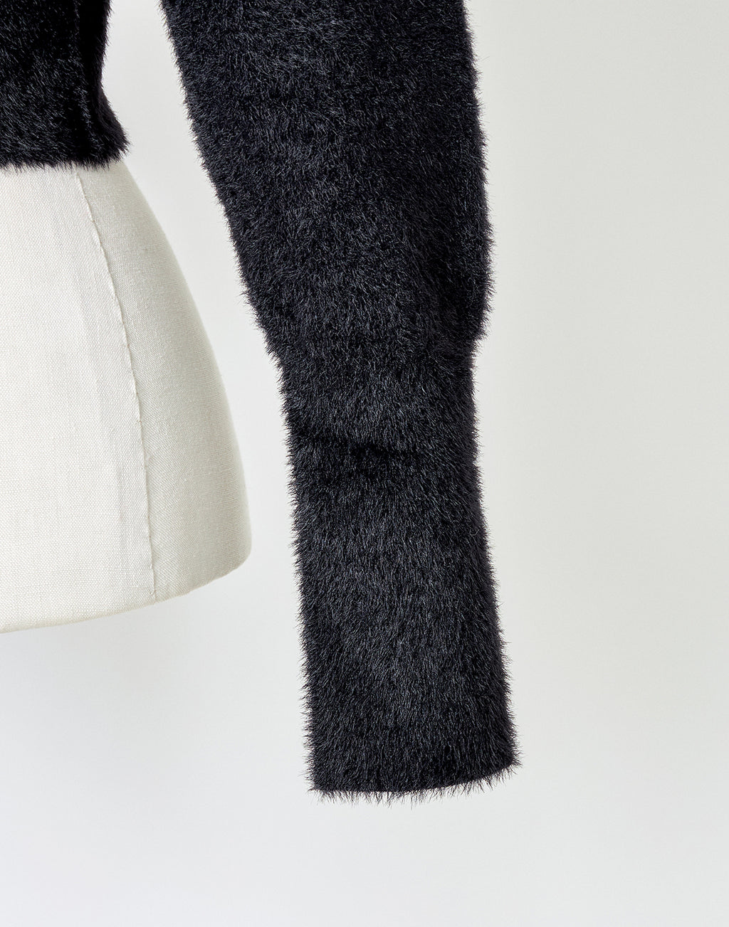 AVENCHUMU Body piercing button sailor shaggy knit cardigan