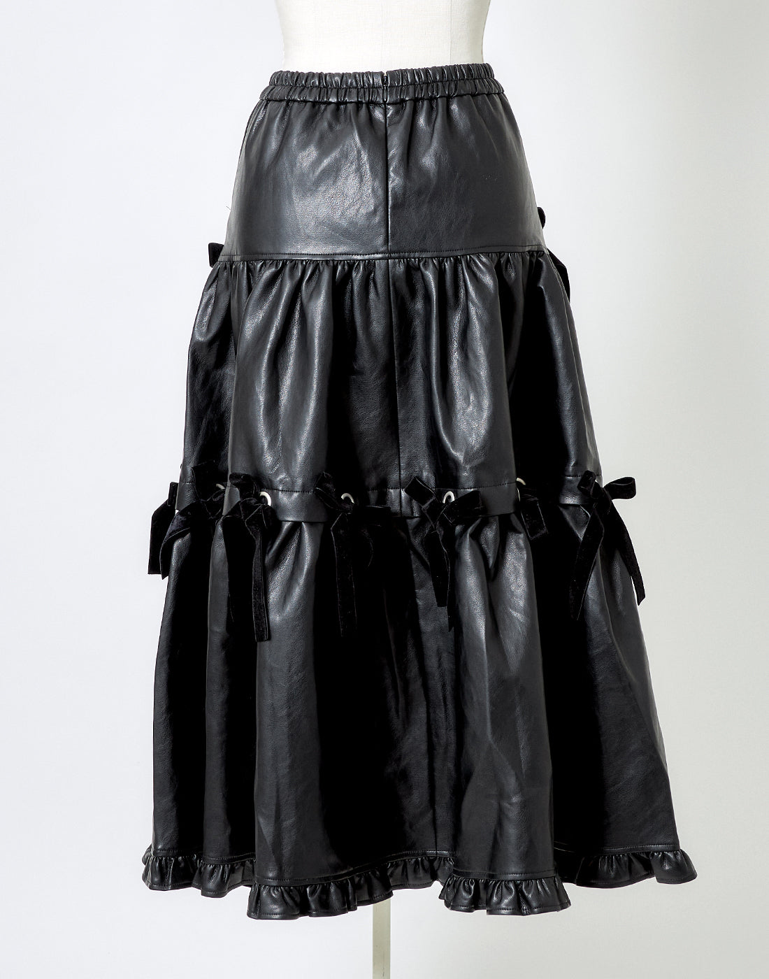 AVENCHUMU Leather look hole ribbon skirt