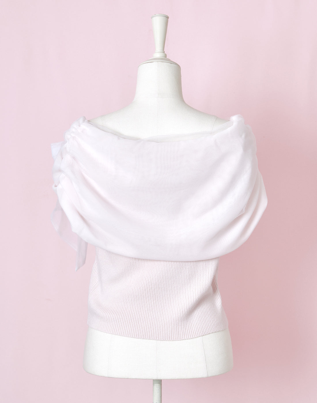 <March Delivery> mellfy memory Melty tulle off-shoulder Top