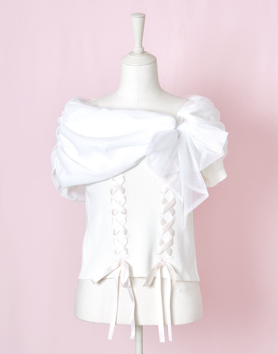 <March Delivery> mellfy memory Melty tulle off-shoulder Top