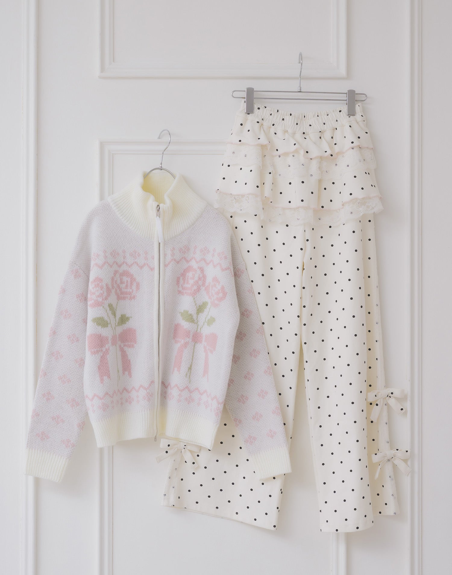 Lolime ribbon & floral cowichan knit zip up