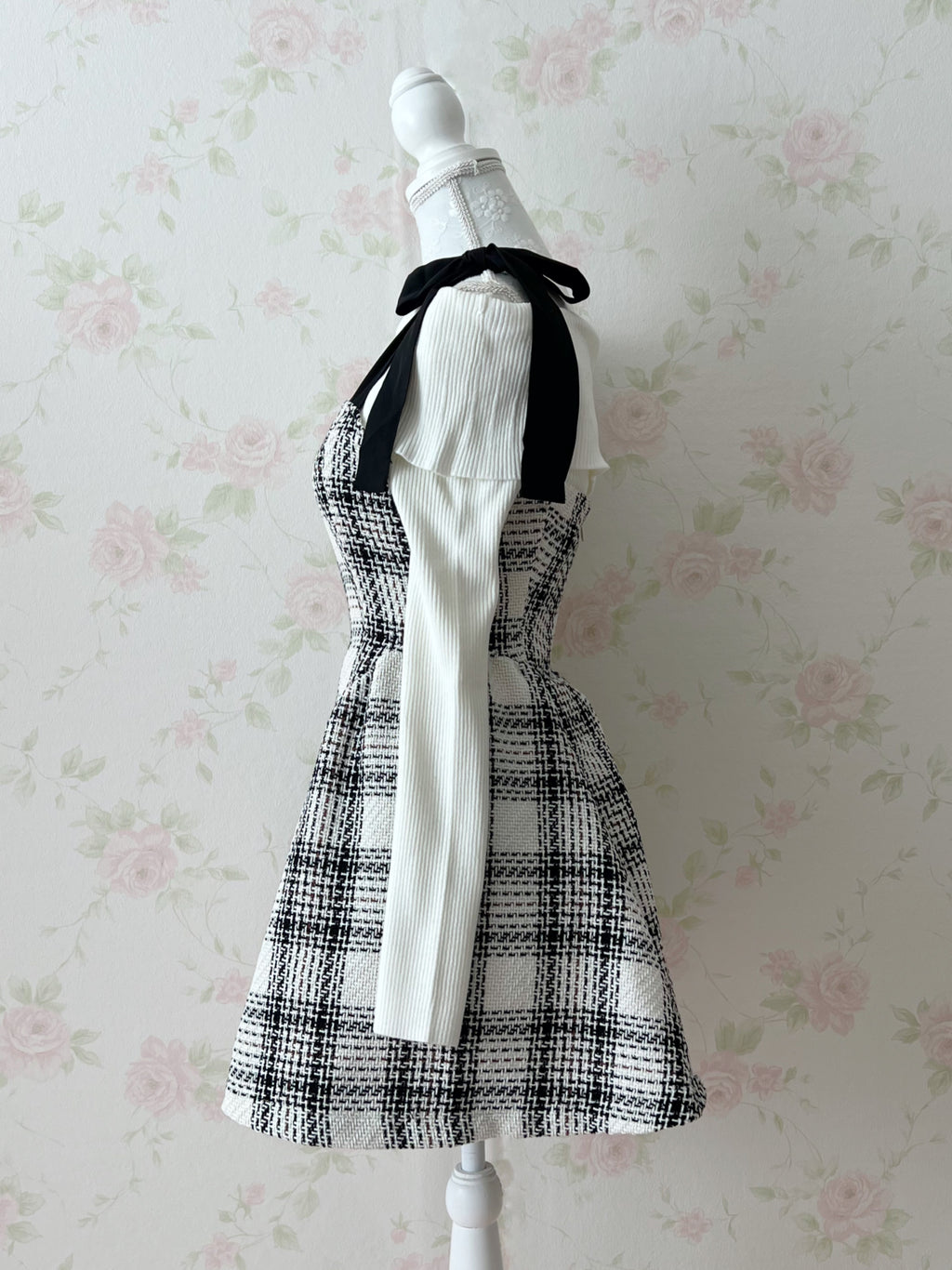 Shoulder Bow Checked A-Line Dress (White)