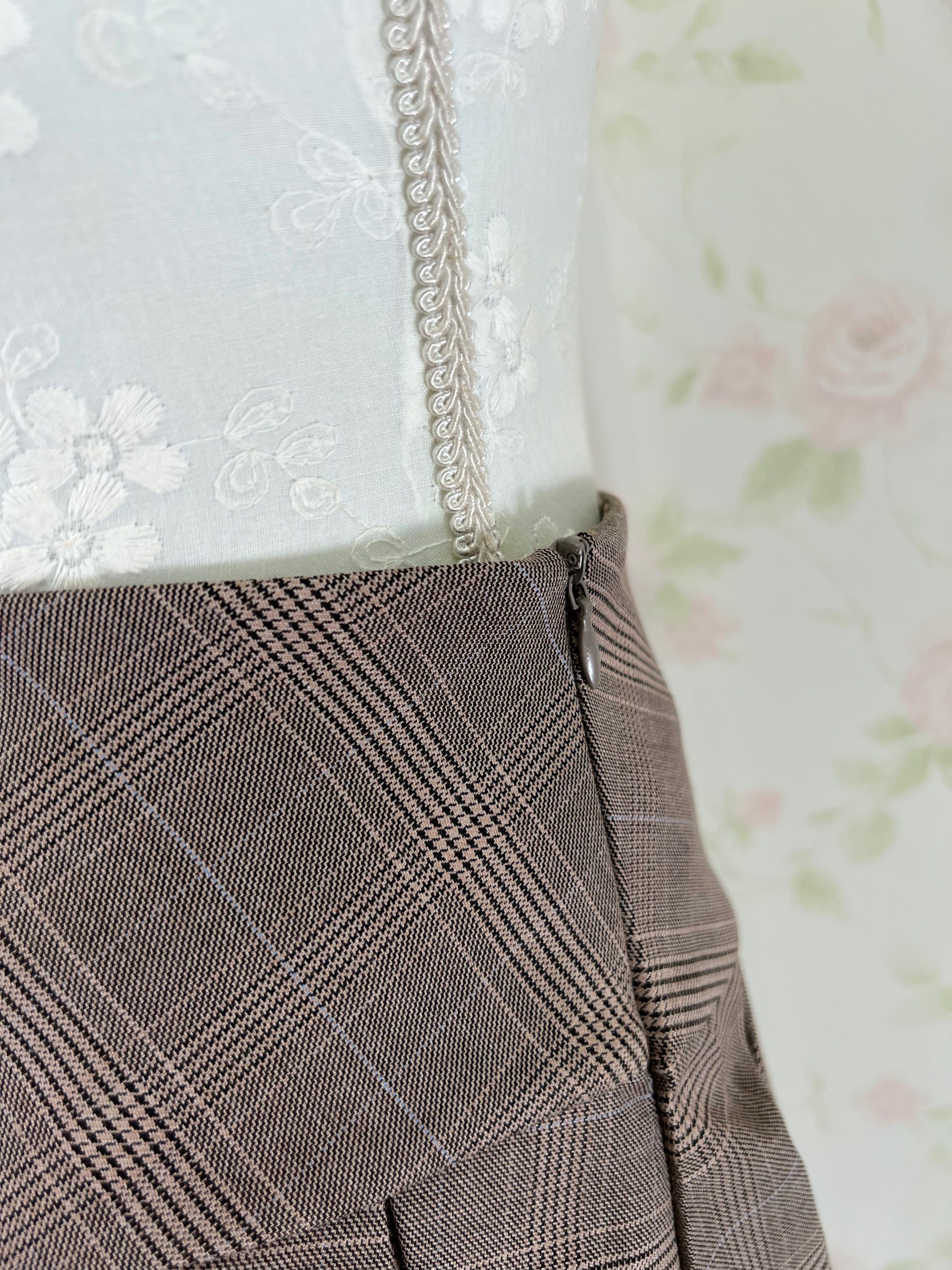 Double Button Checked Pleated Skirt (Brown)