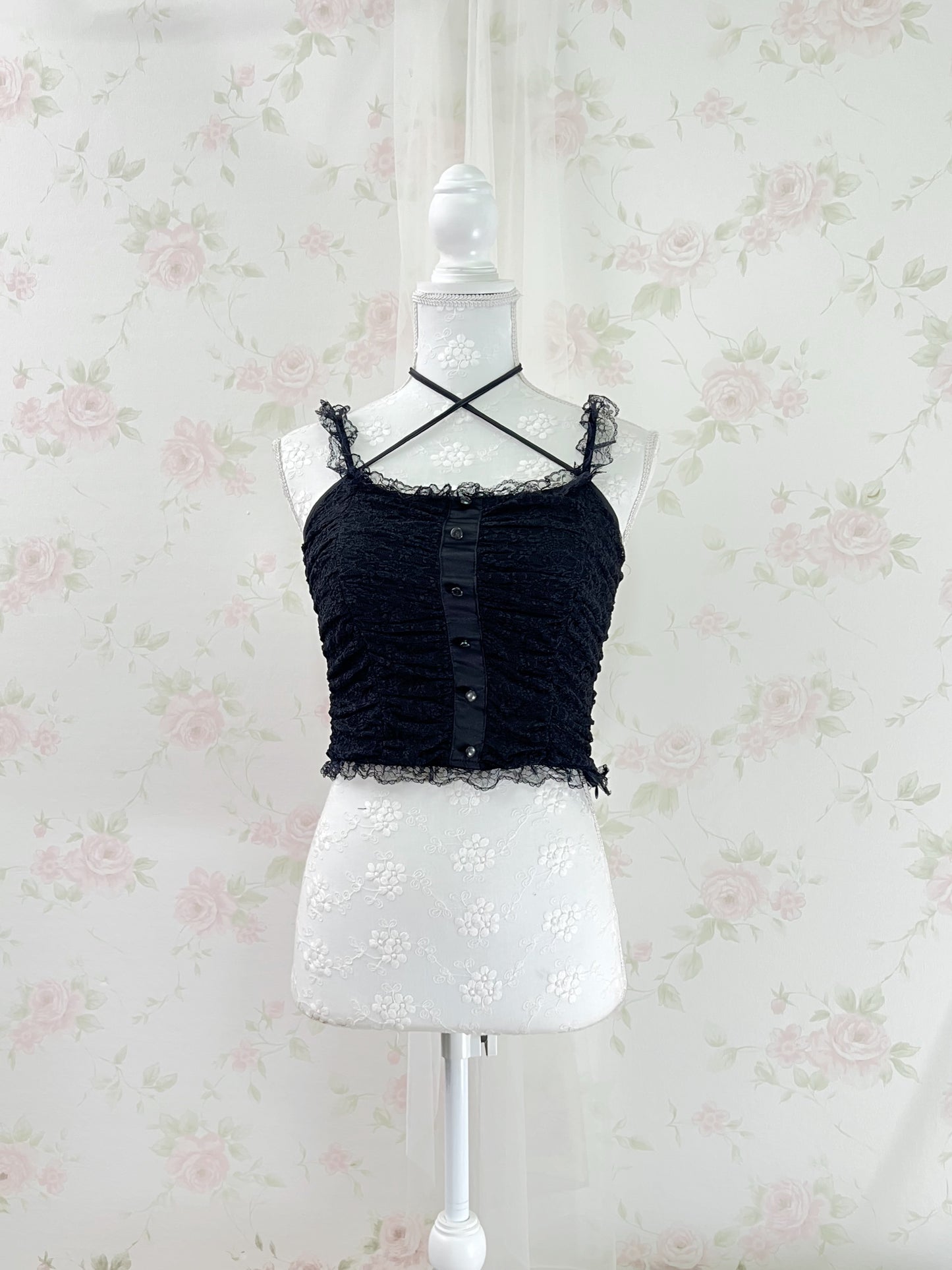 GRL Lacy Halter Neck Camisole (Black)