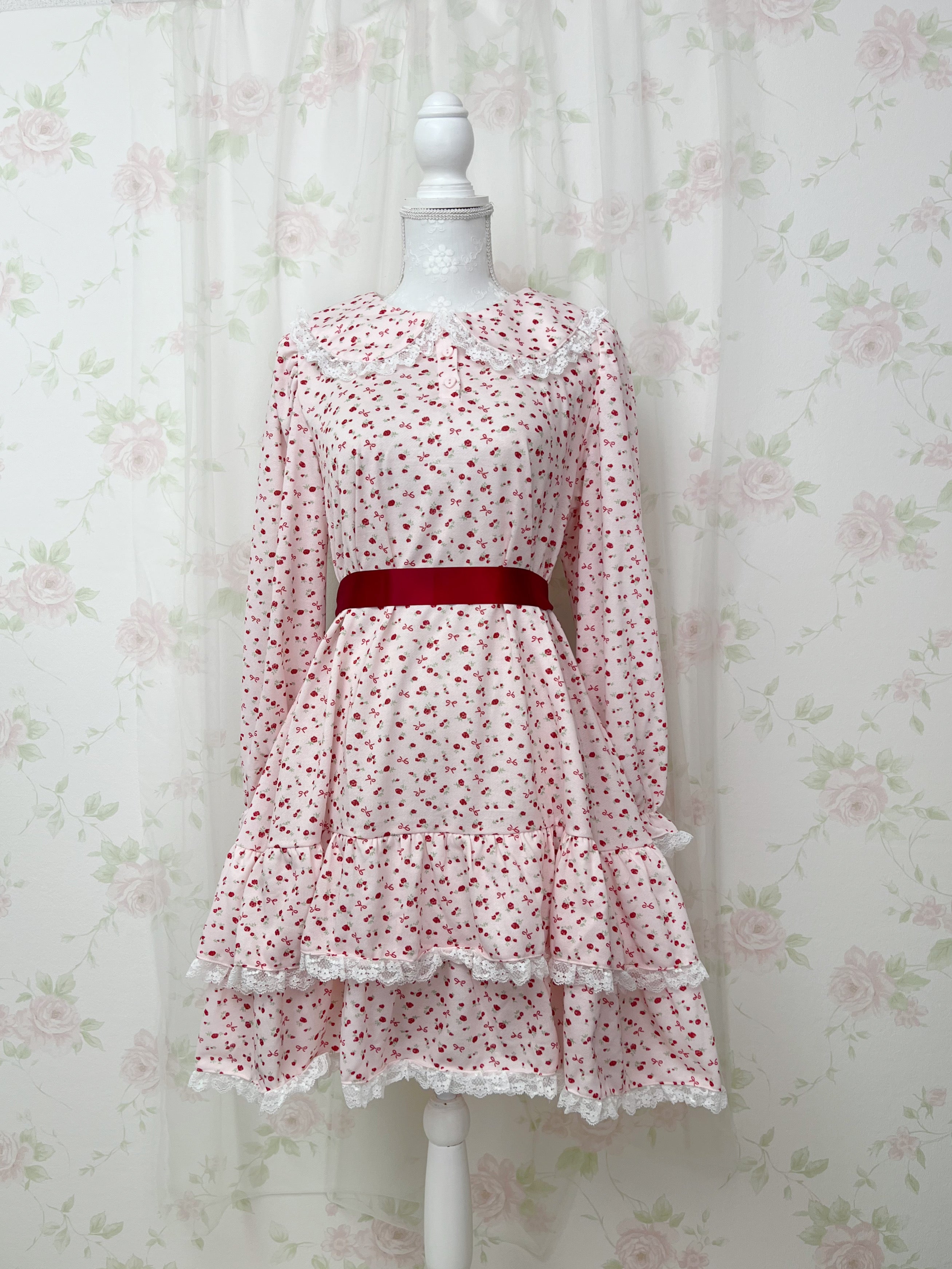 majoretty Petite Floral Tiered Dress (Red)