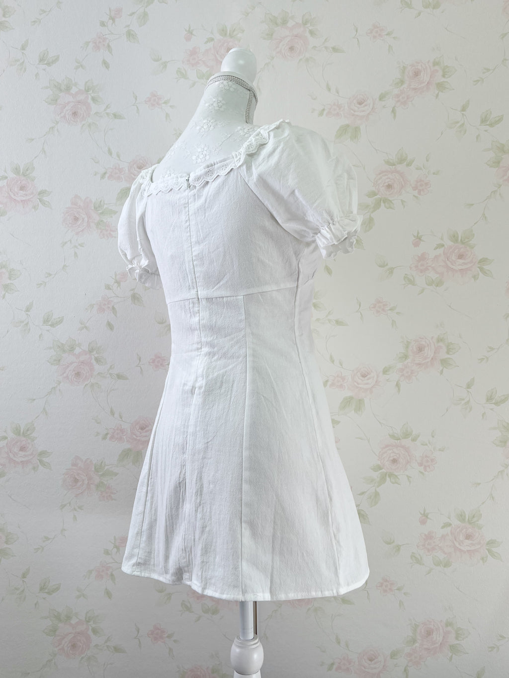 GRL Puff Sleeved Pencil Cotton Dress (White)