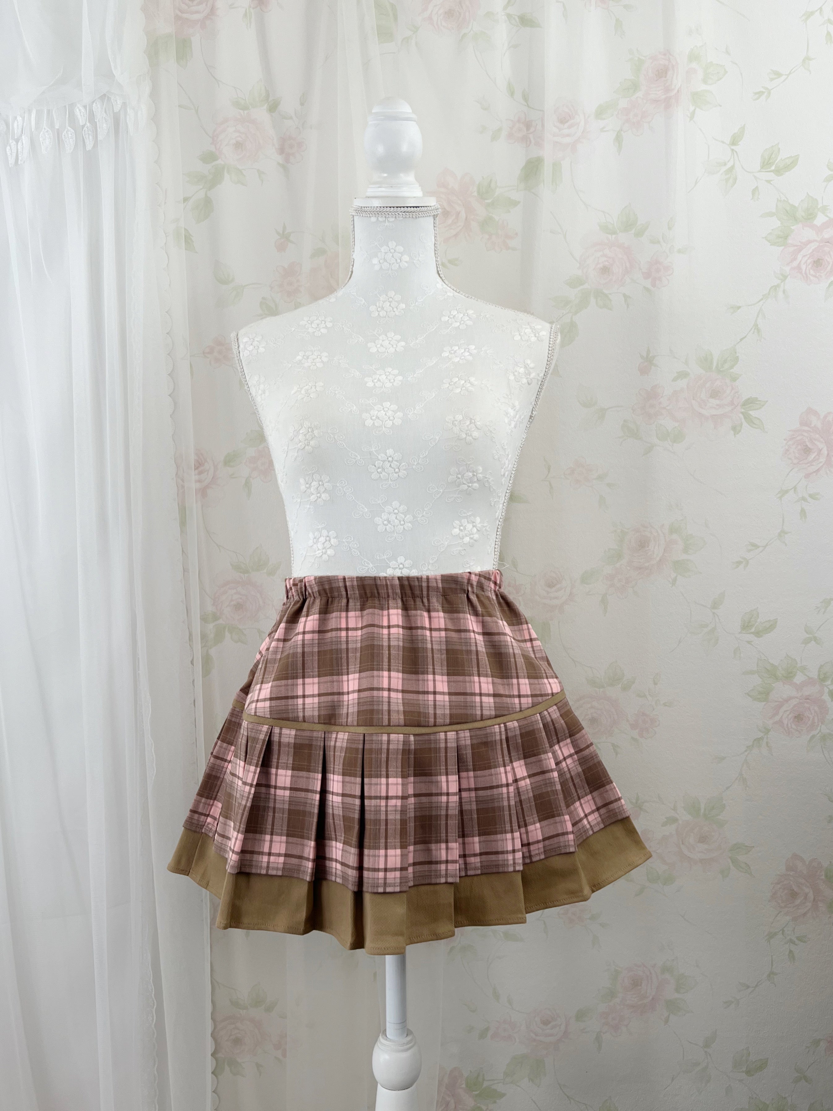 (Pre-order) Evori Glow Berry Skirt