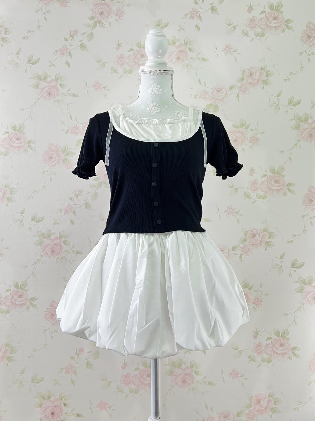 Milk Maid Organdy Bow Top (Black)