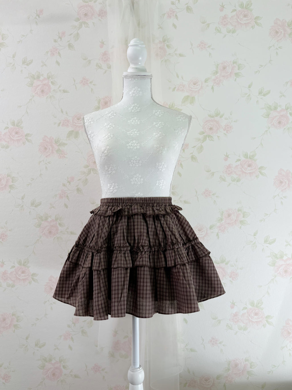 Ruffled Hem Shoujo Checked Tiered Skirt (Chocolate)