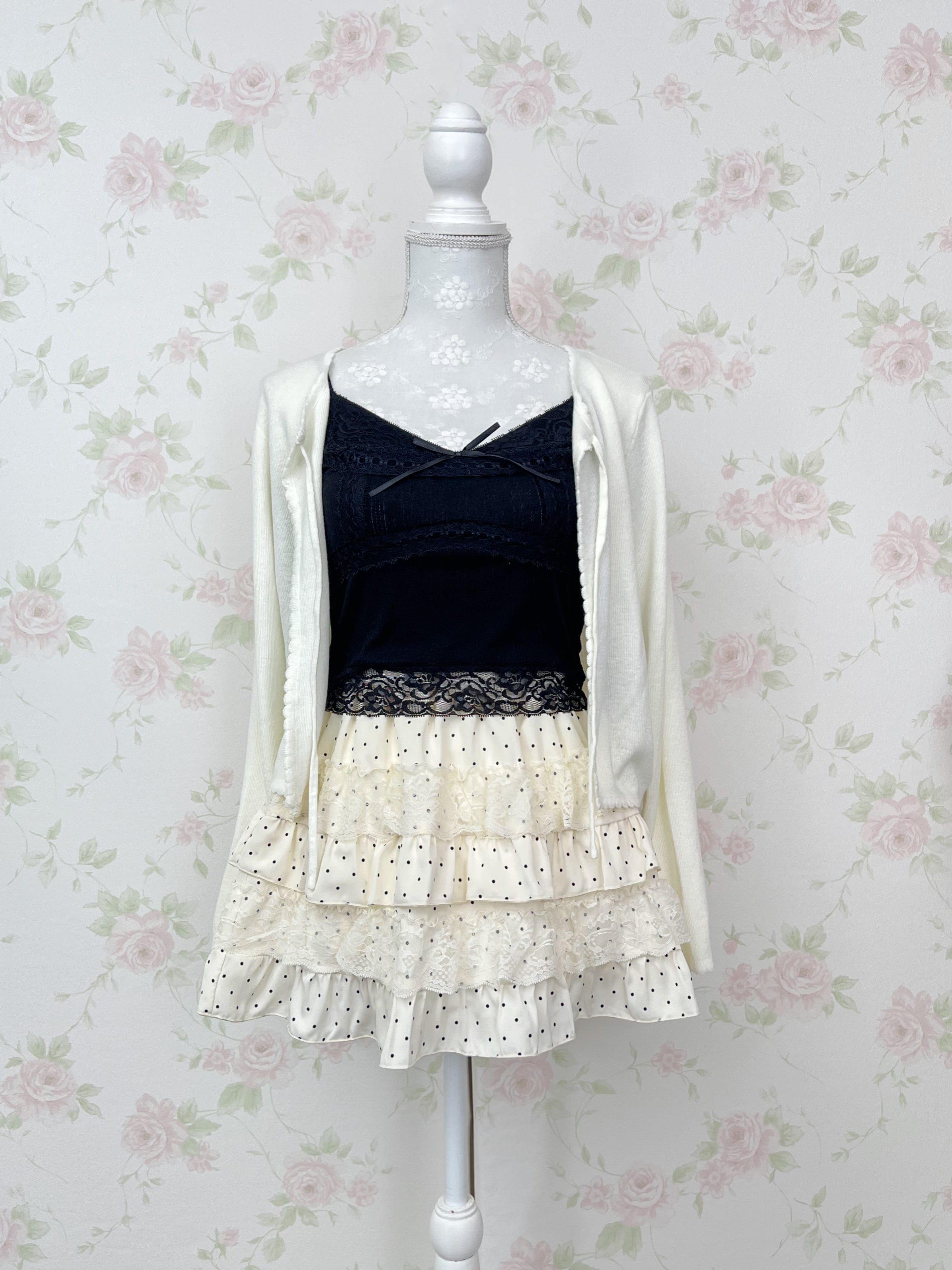 Tiered Lacy Polka Dot Skirt (Vanilla)