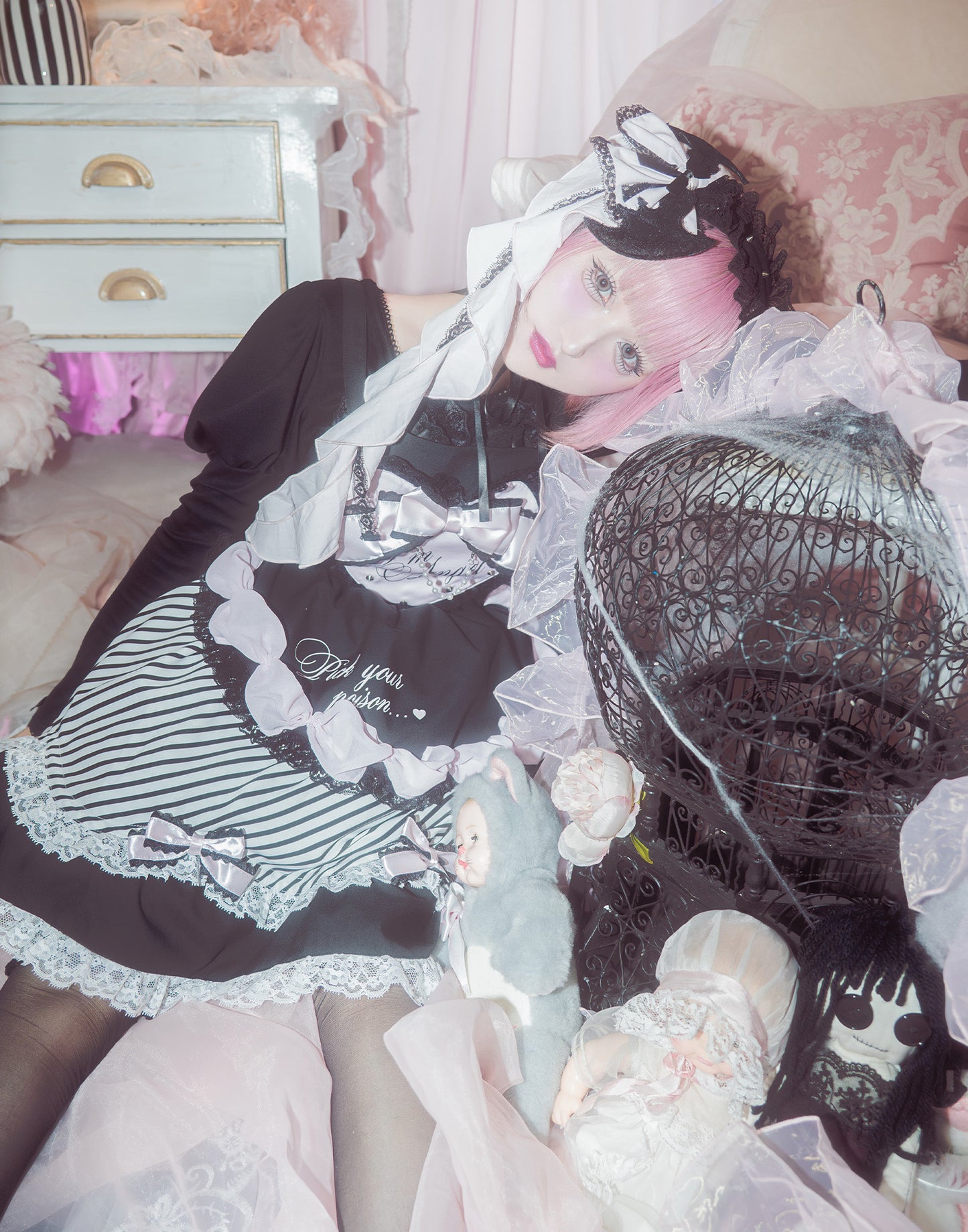 AVENCHUMU Love heart's cake angel one piece