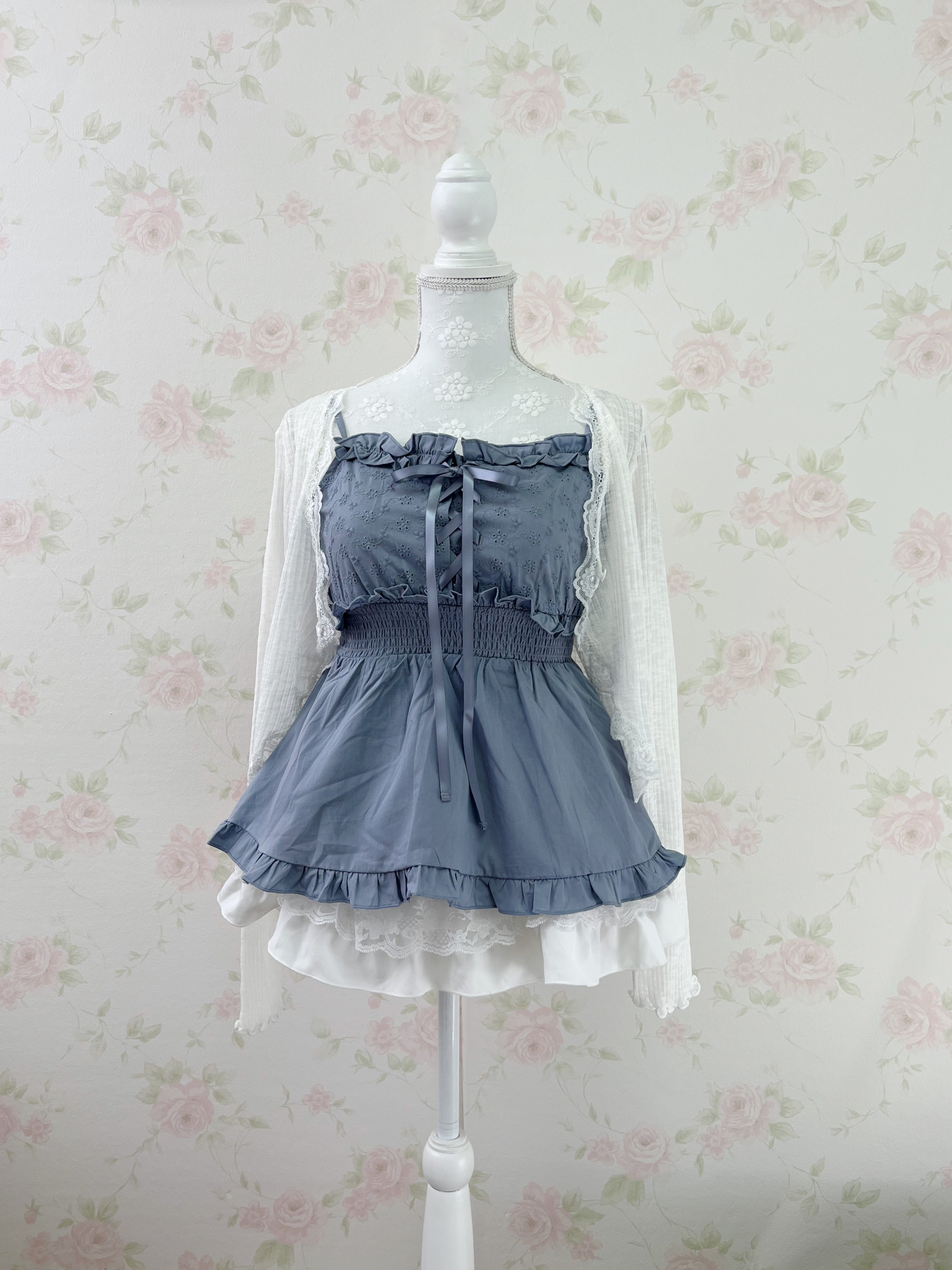 Cotton Floral Embroidery Camisole (Blue)