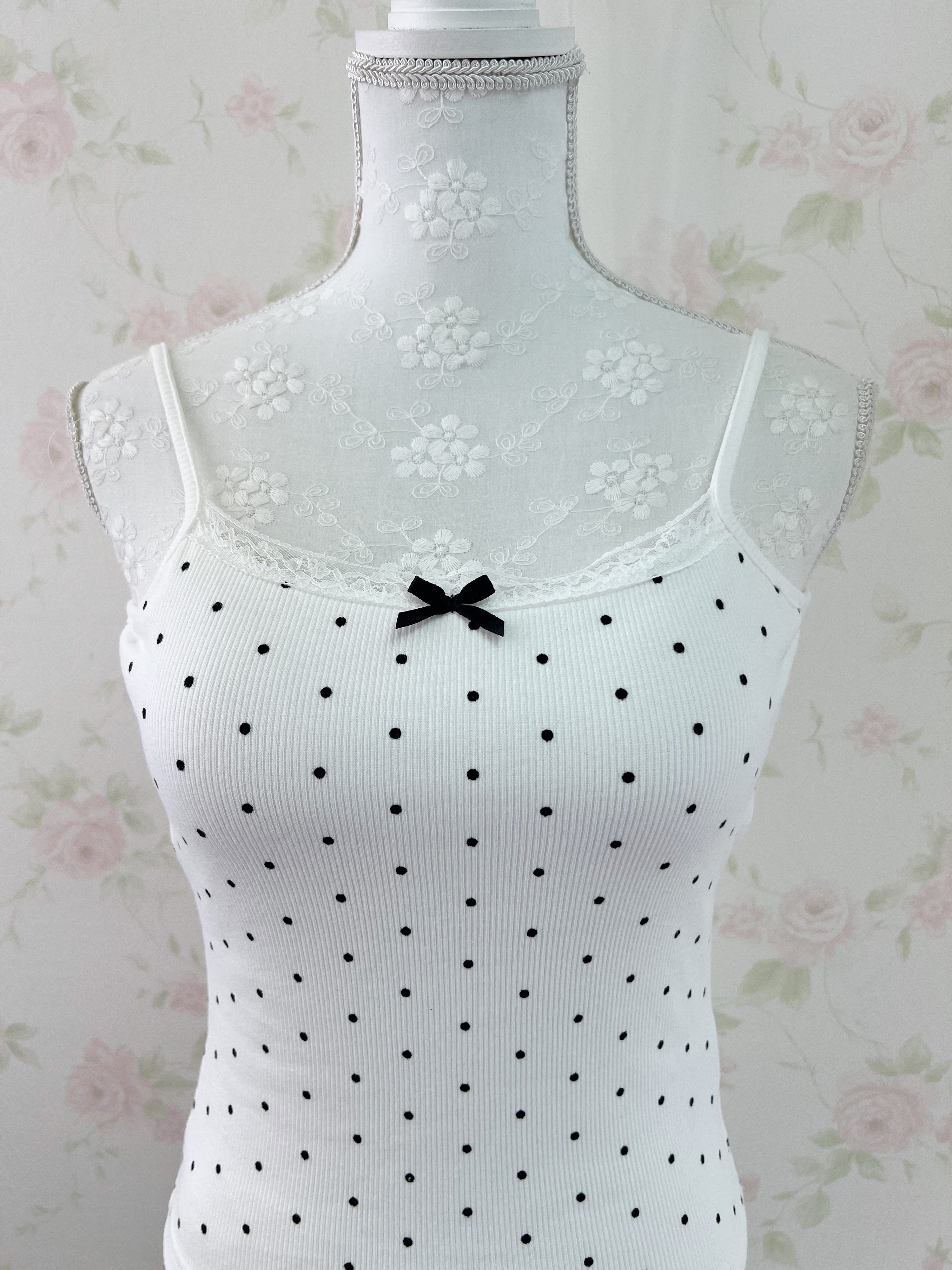 Lace Bow Polka Dot Camisole With Cups (White)