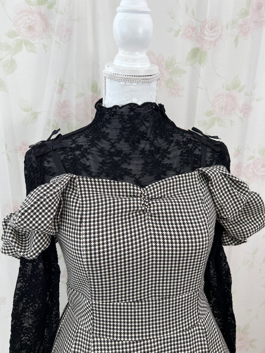REDYAZEL Checked Off Shoulder Petite Bow Dress (Brown)