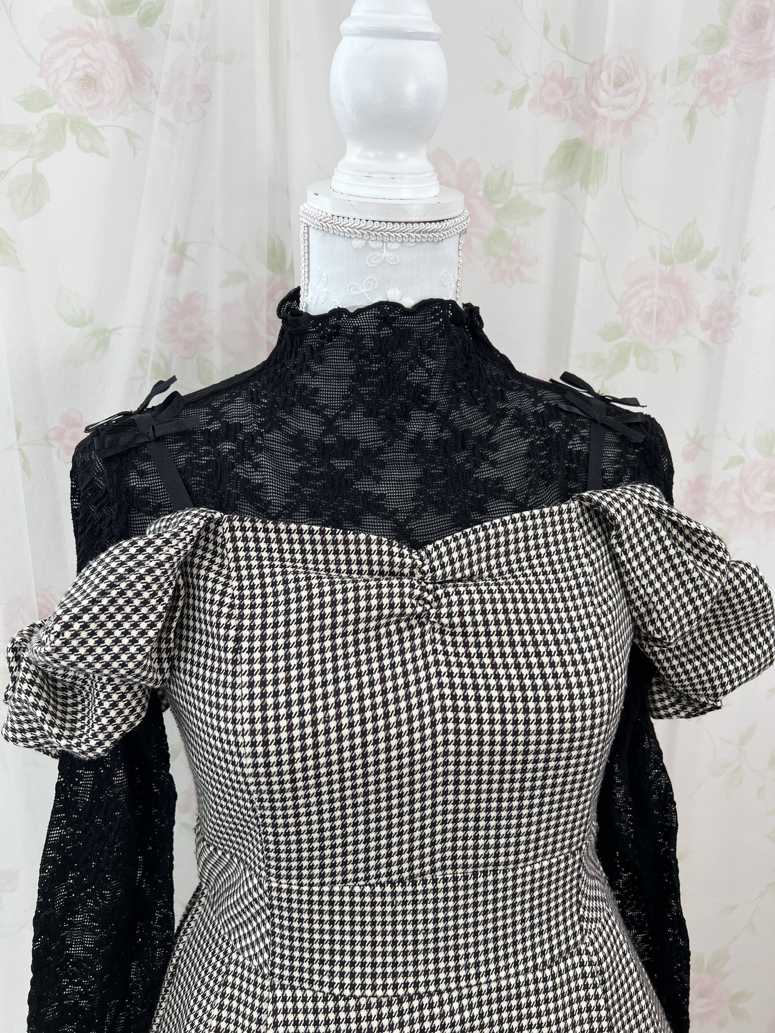 REDYAZEL Checked Off Shoulder Petite Bow Dress (Brown)