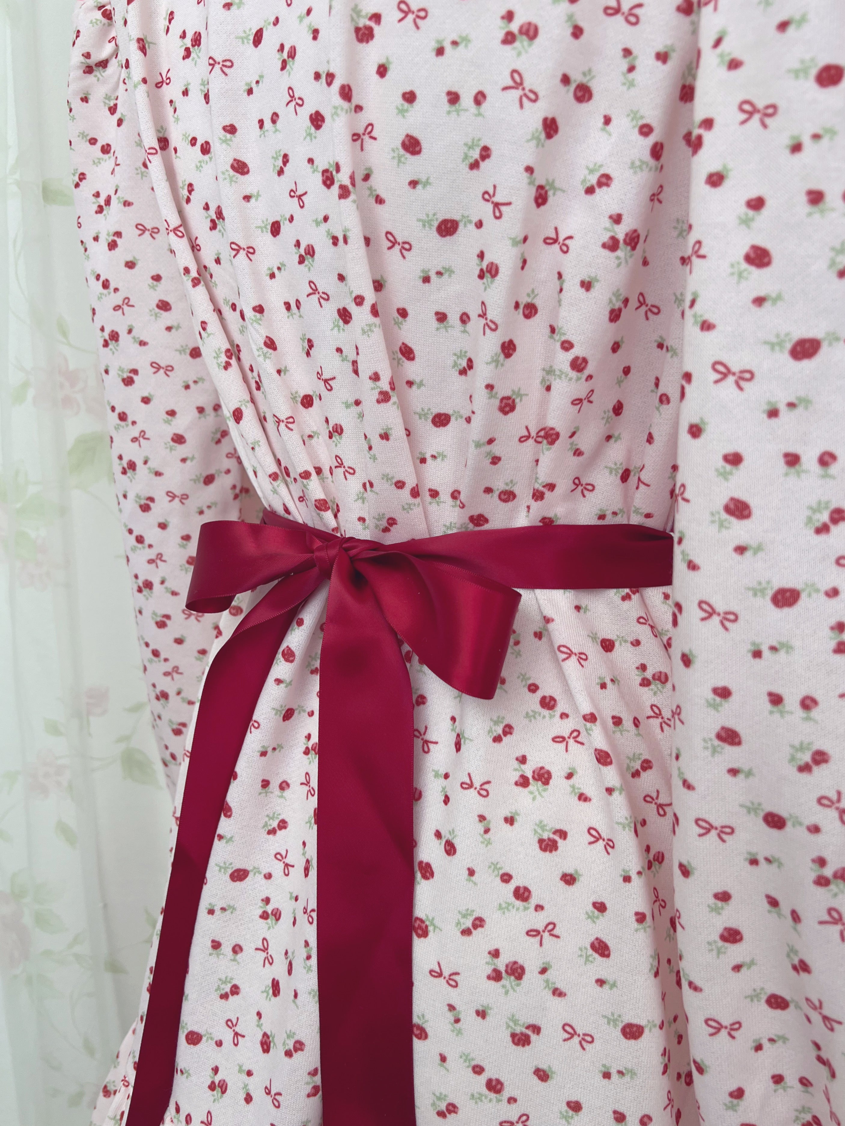 majoretty Petite Floral Tiered Dress (Red)