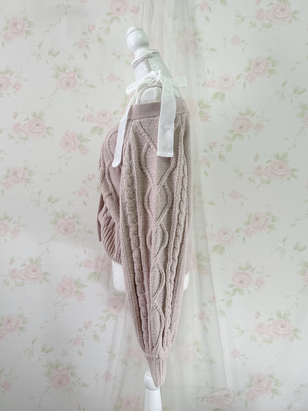 Velvet Shoulder Bow Sweater (Strawberry Milk Tea)