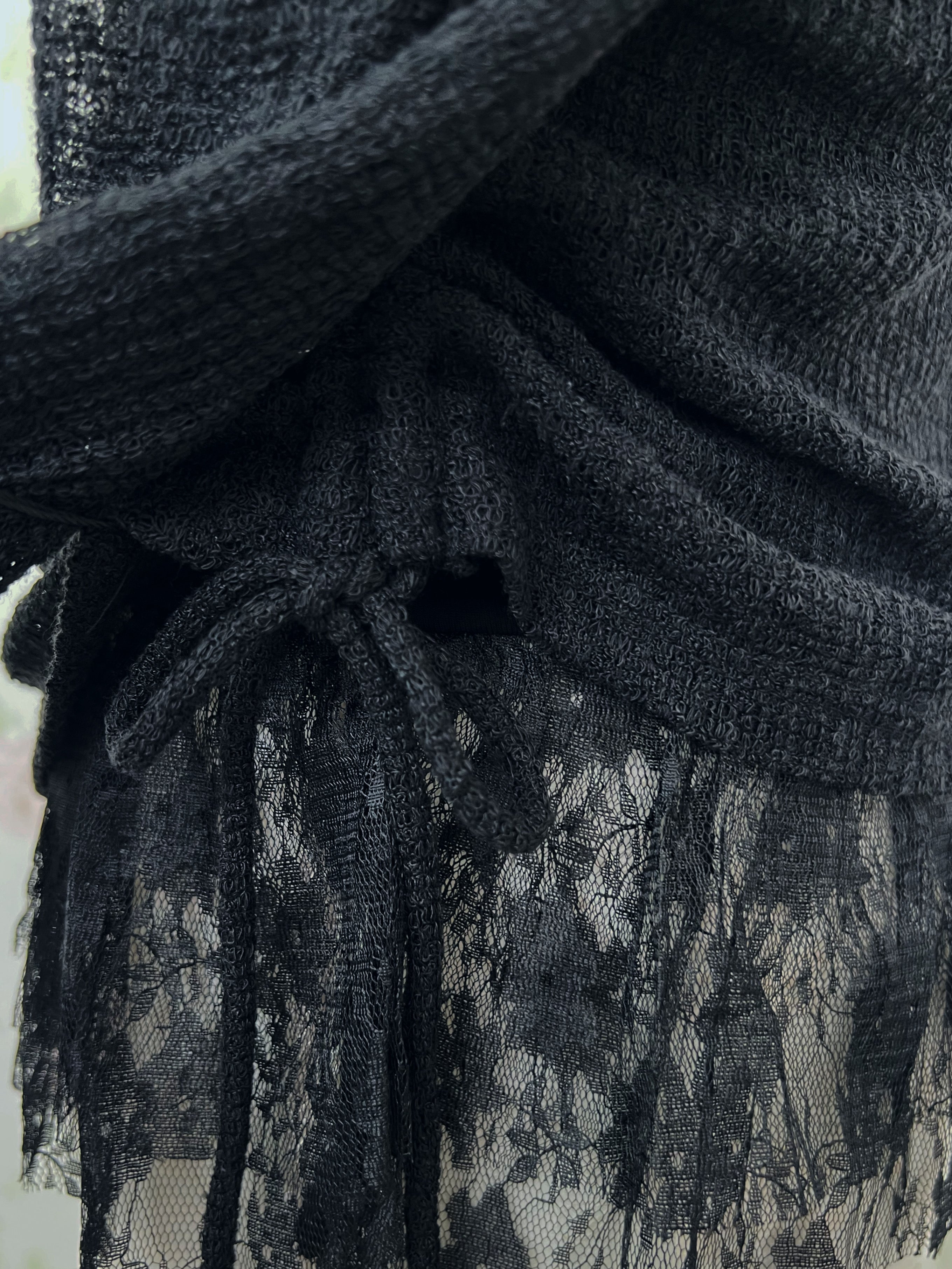 One Shoulder Knit Lace Camisole Set (Black)