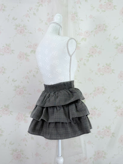 GRL Sweet Tiered Checked Skirt (Gray)
