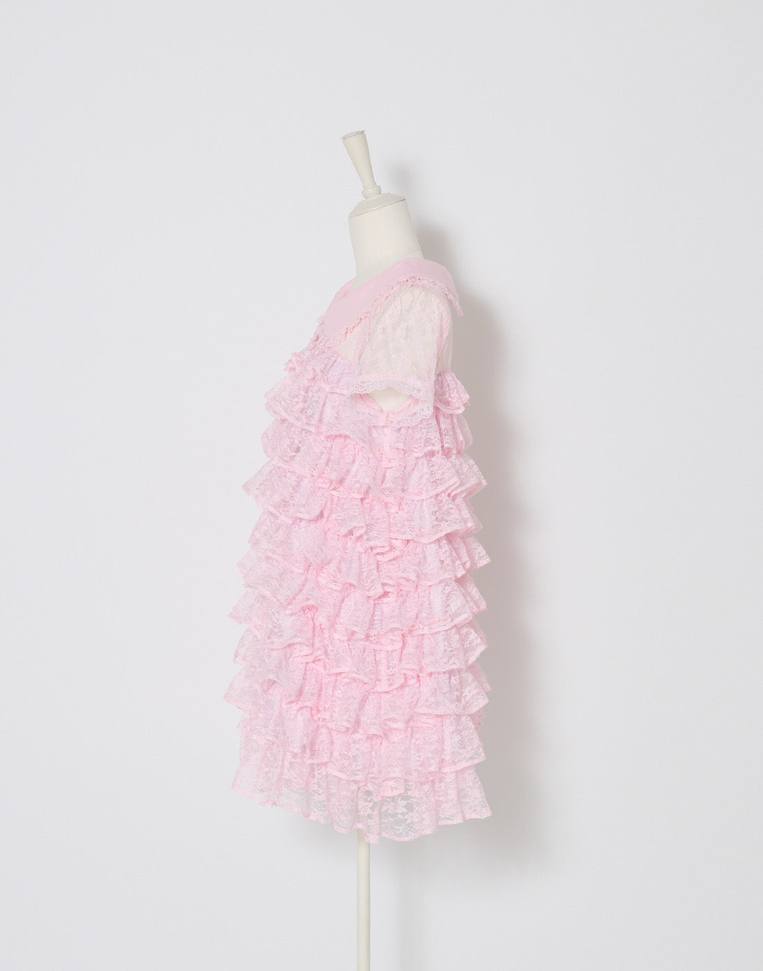 AVENCHUMU Full of frills lace tiered dress