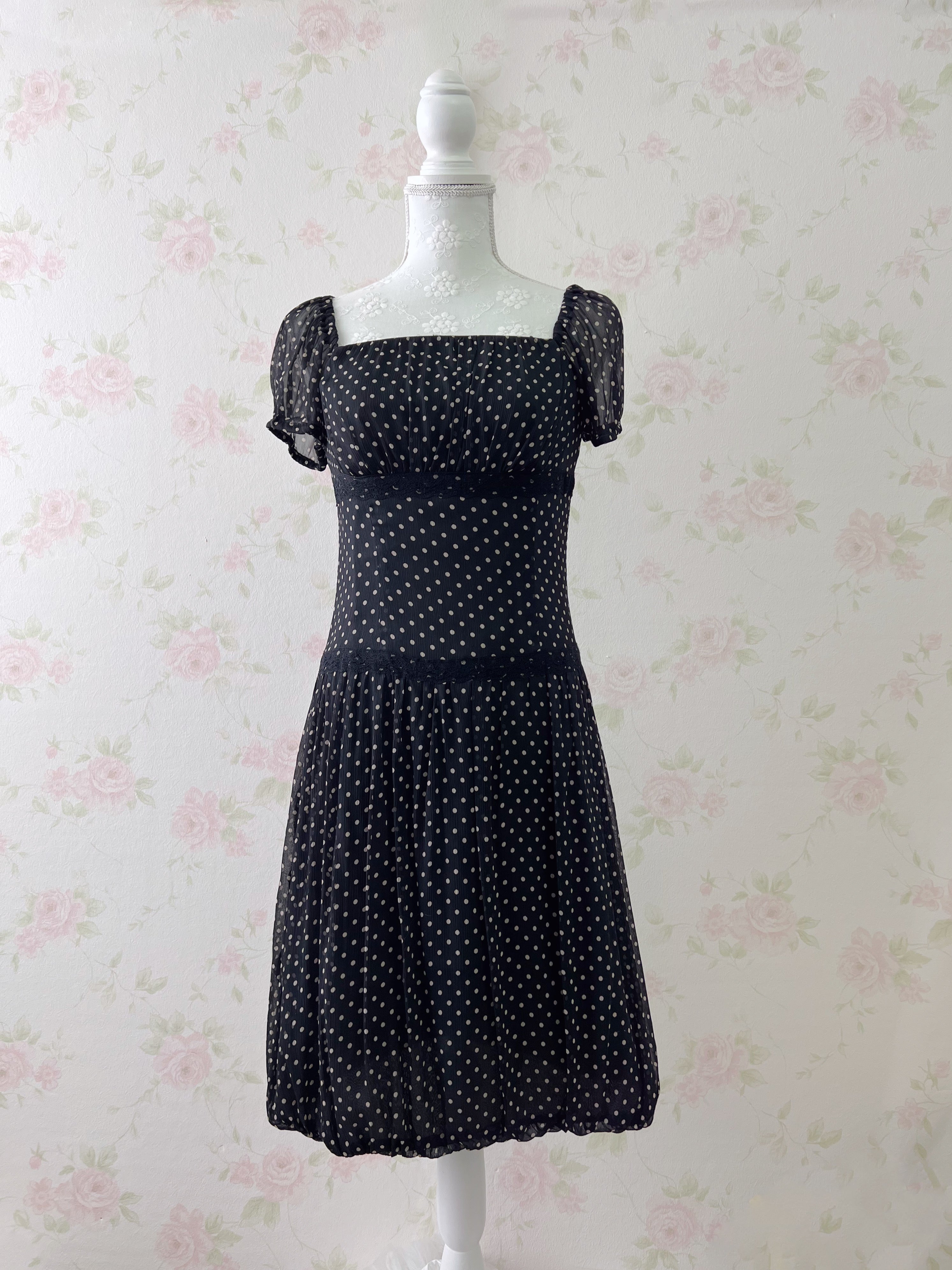 IMAGE Dot Balloon Hem Dress