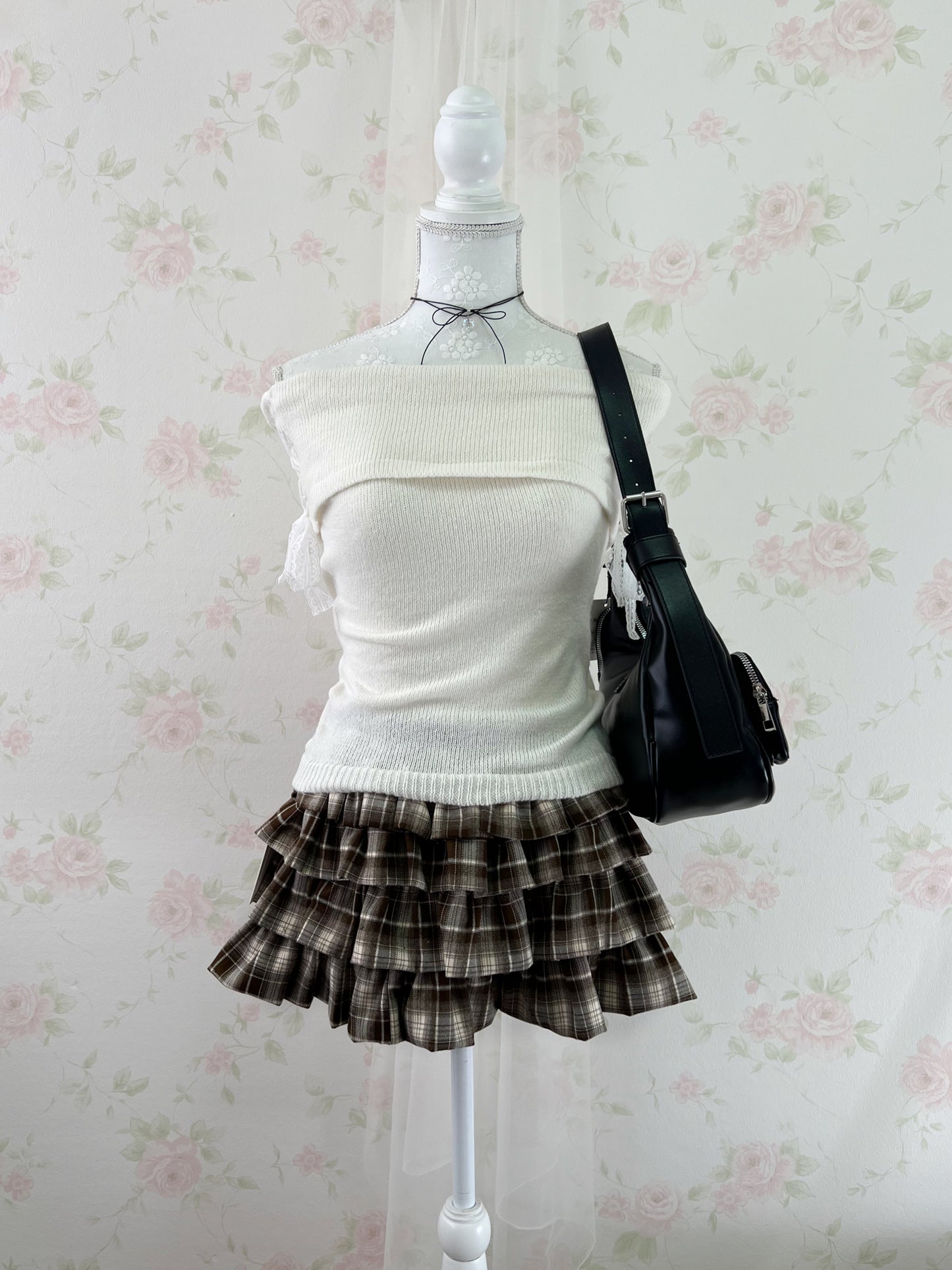 GRL Lacy Side Laced Up Knit Top (Ivory)