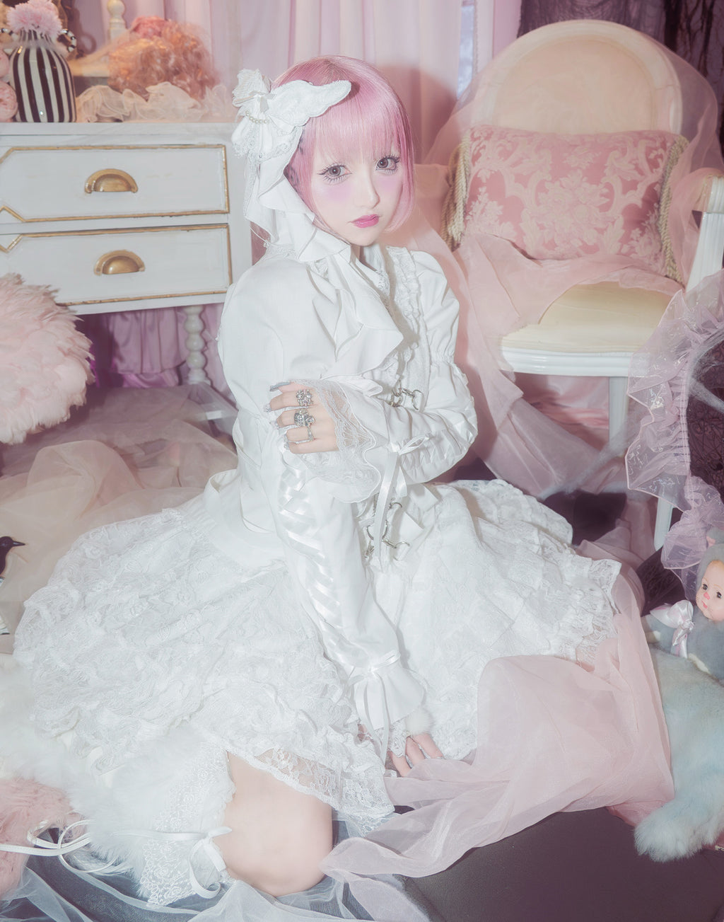 AVENCHUMU magical girl bone one-piece