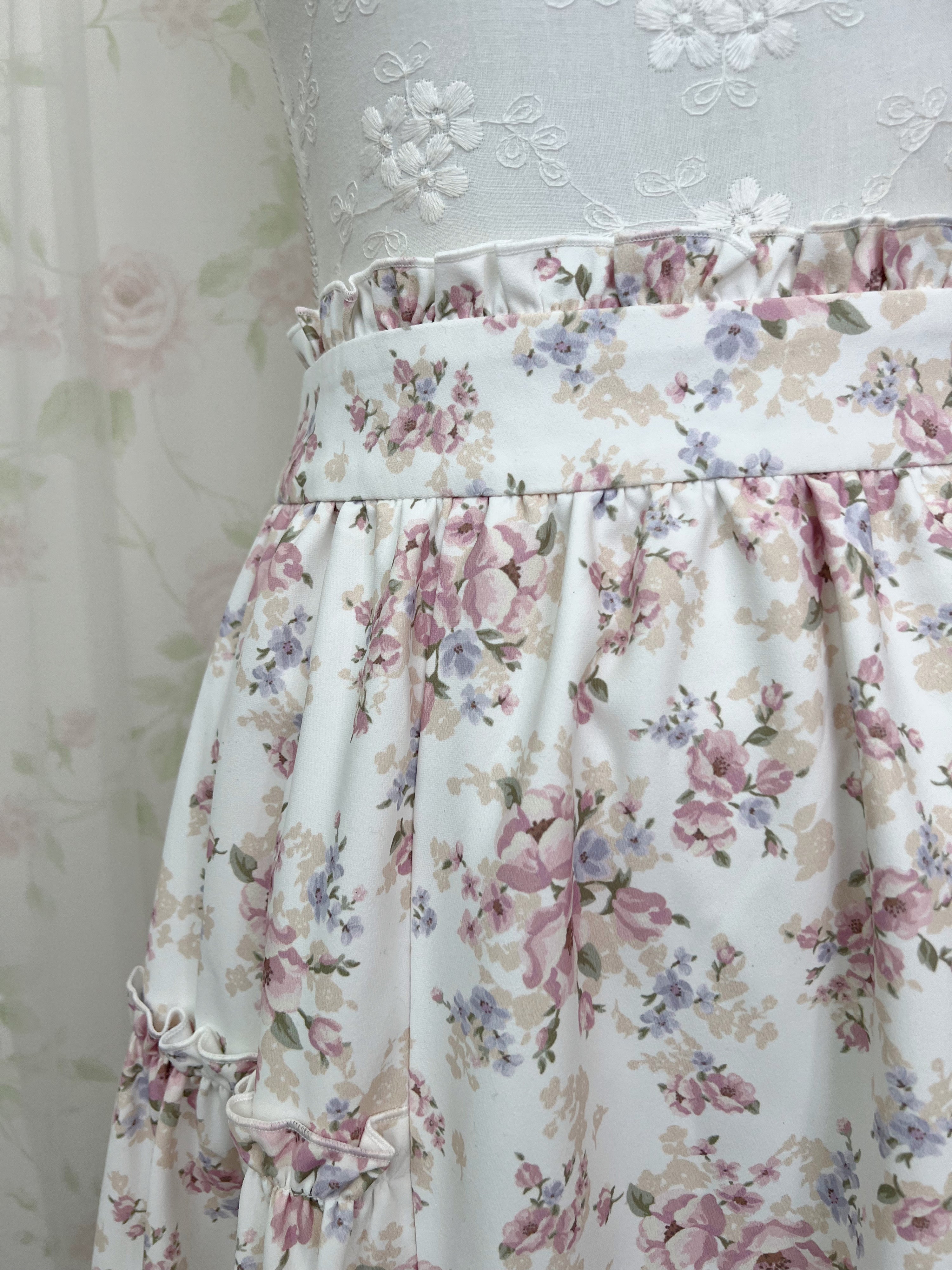 LODISPOTTO Pastel Floral Ruffeld Skirt