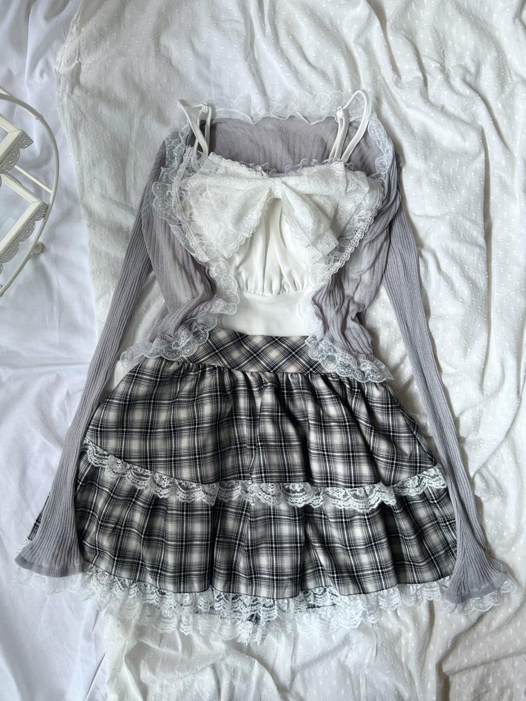 evelyn Checked Lacy Hem Skirt (Black)