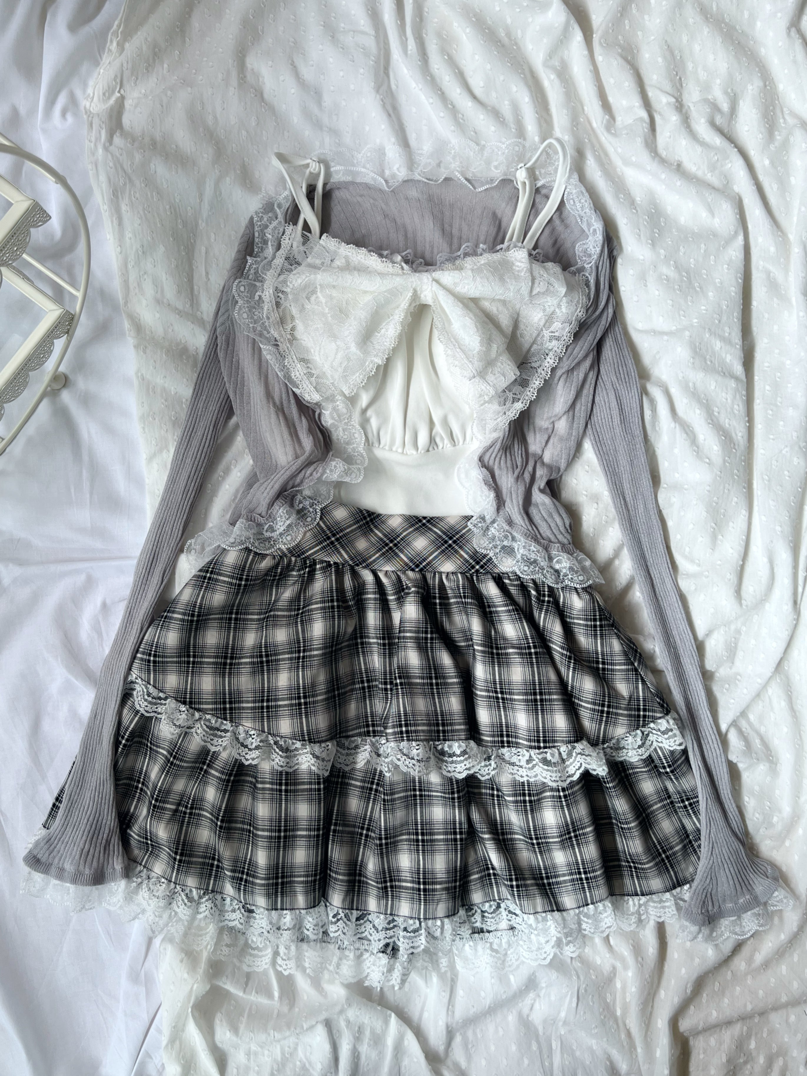 evelyn Checked Lacy Hem Skirt (Black)
