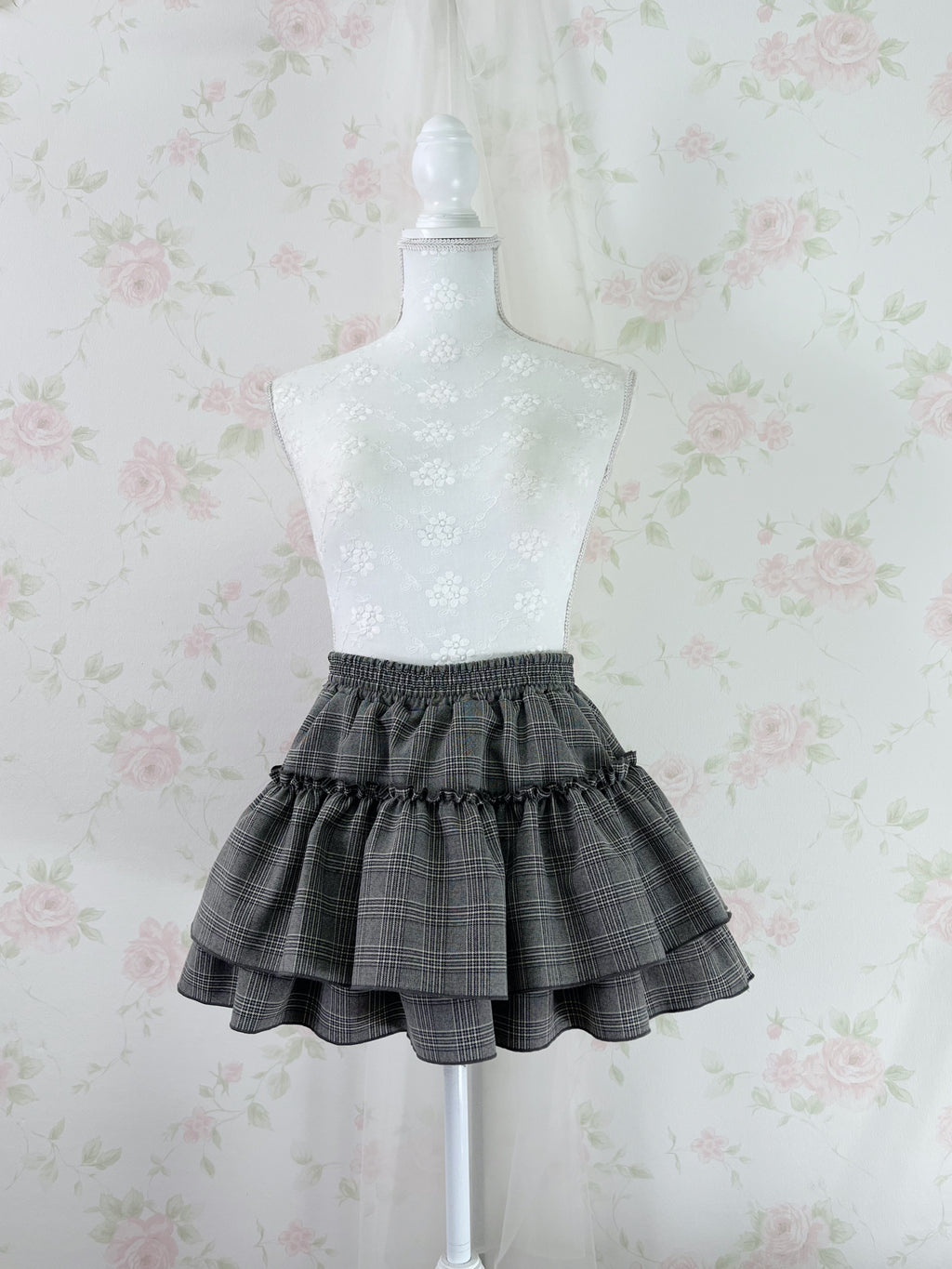2 Layered Checked Skirt (Gray)