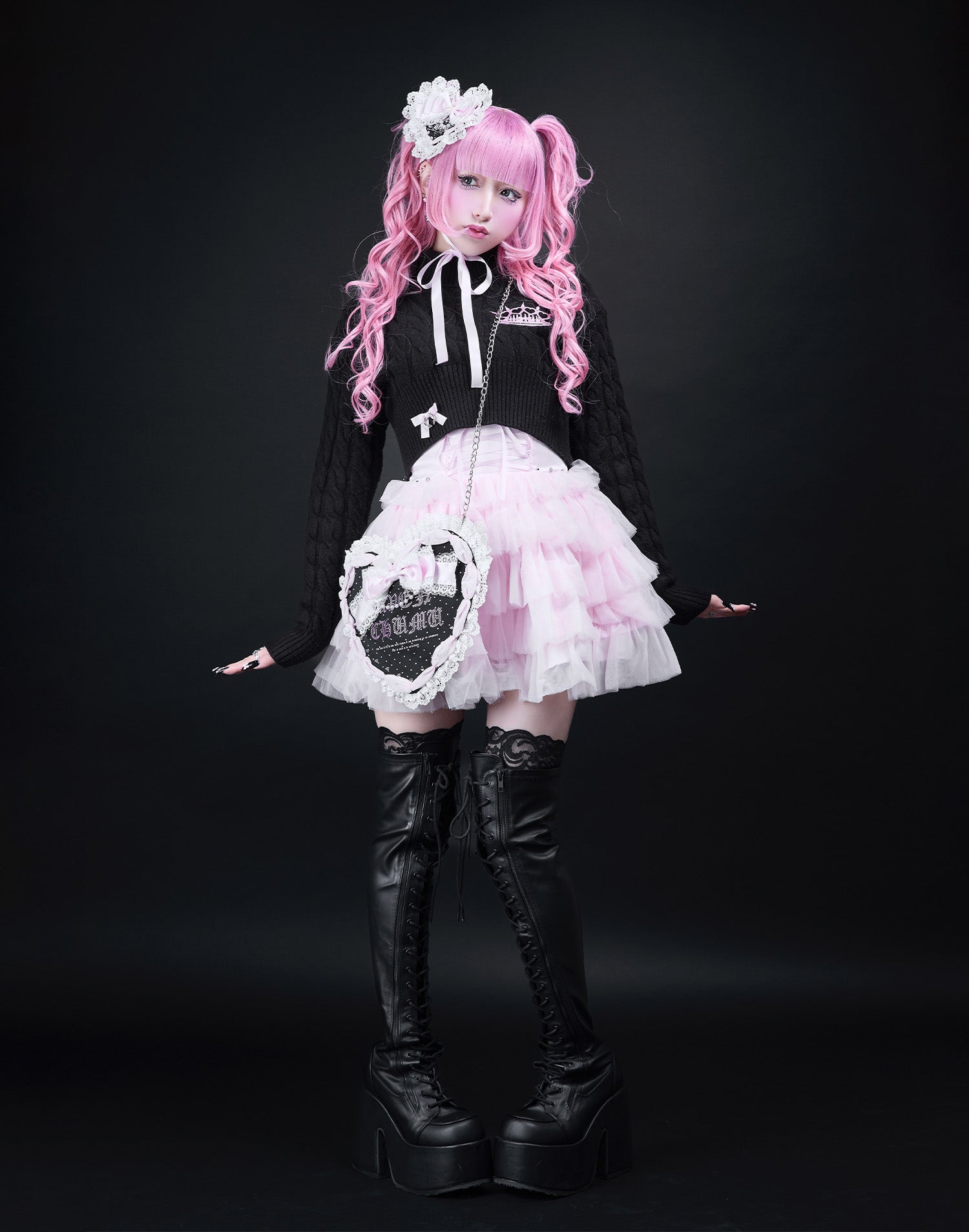 AVENCHUMU Brass knuckle cable knit tops