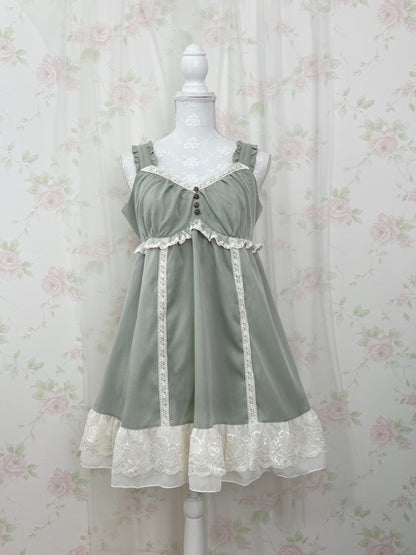 axes femme Lace Gathered Dress (Antique Green)