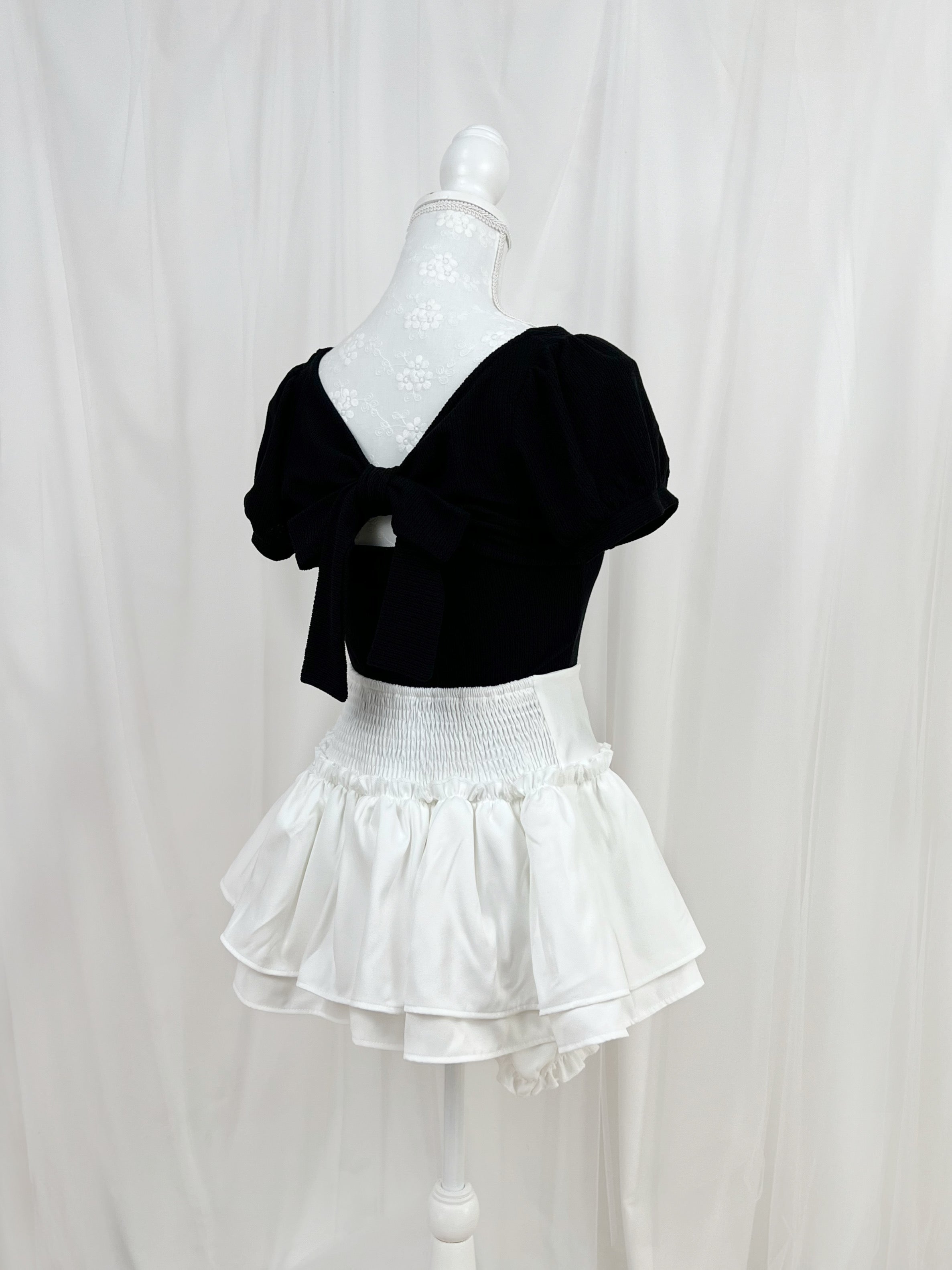 Back Bow Shoujo Top (Black)