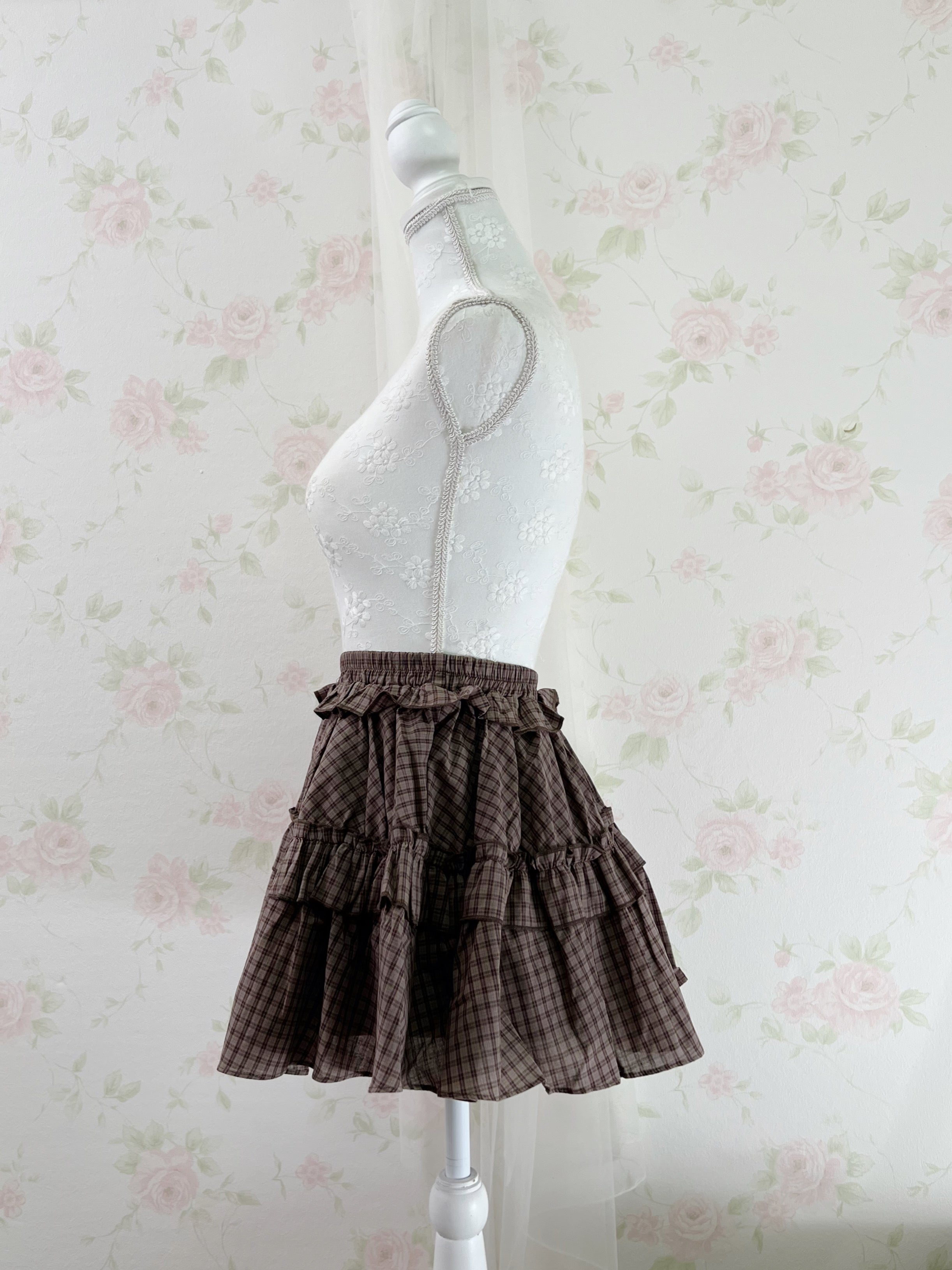 Ruffled Hem Shoujo Checked Tiered Skirt (Chocolate)